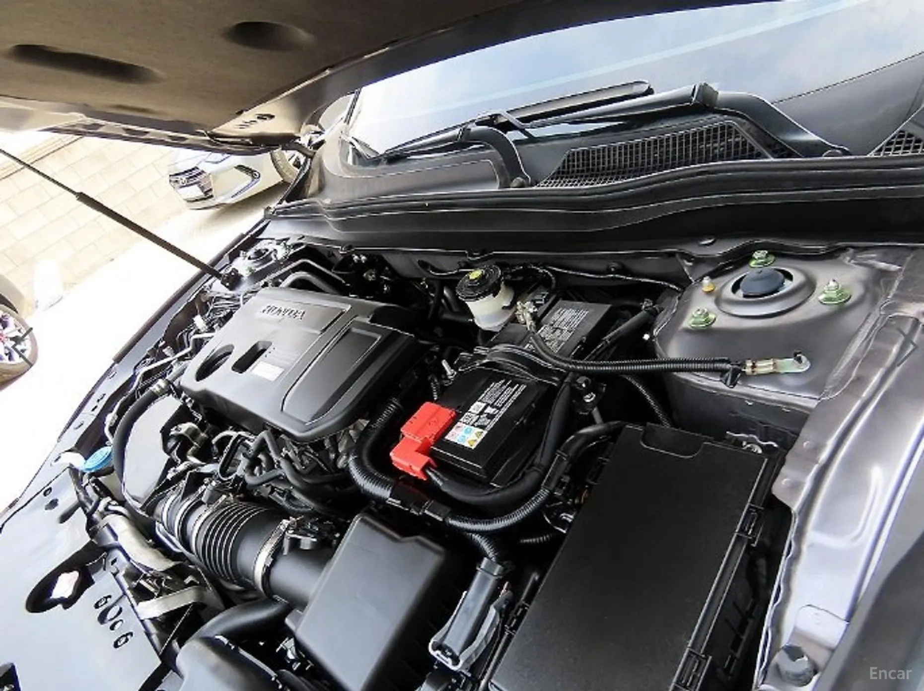 Honda Accord 10th Generation превью 19