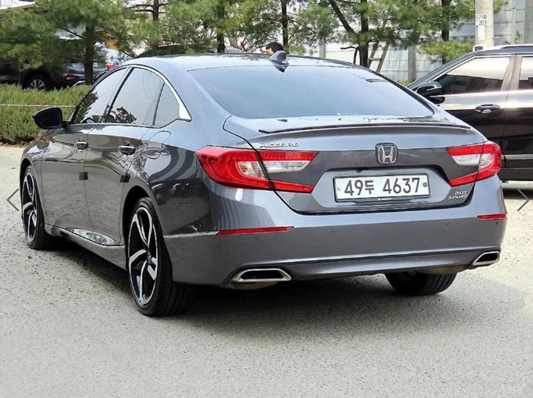 Honda Accord 10th Generation превью 3