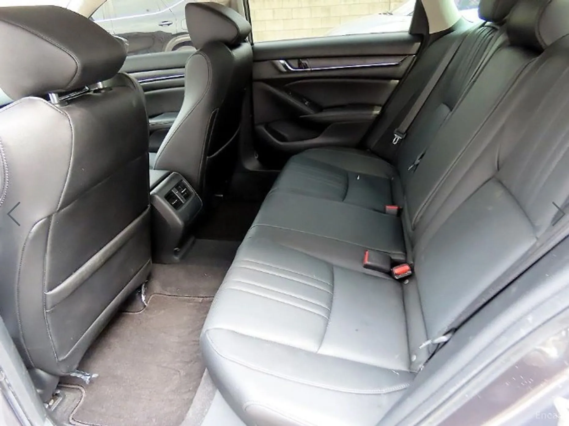 Honda Accord 10th Generation превью 6