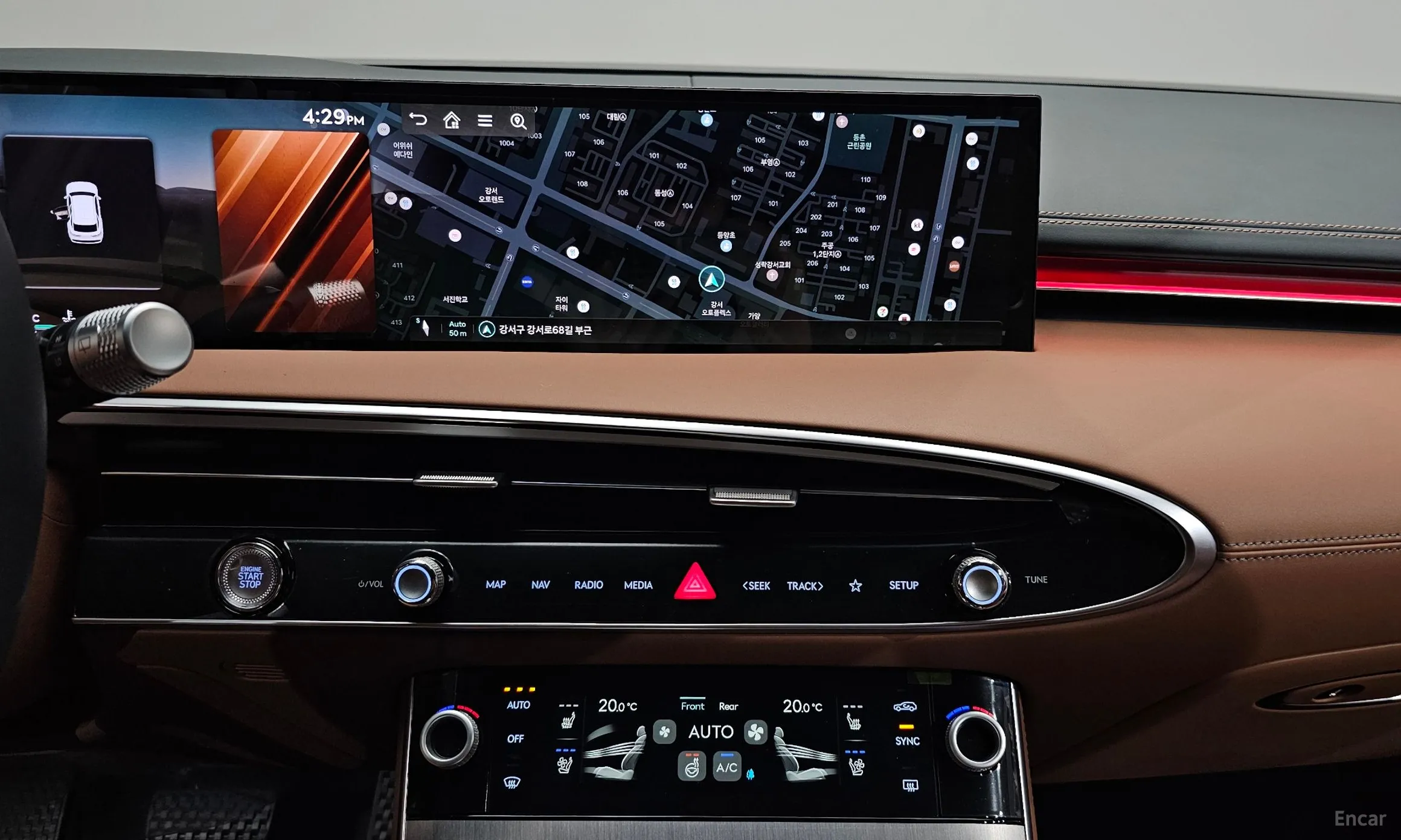 Genesis GV70 превью 13