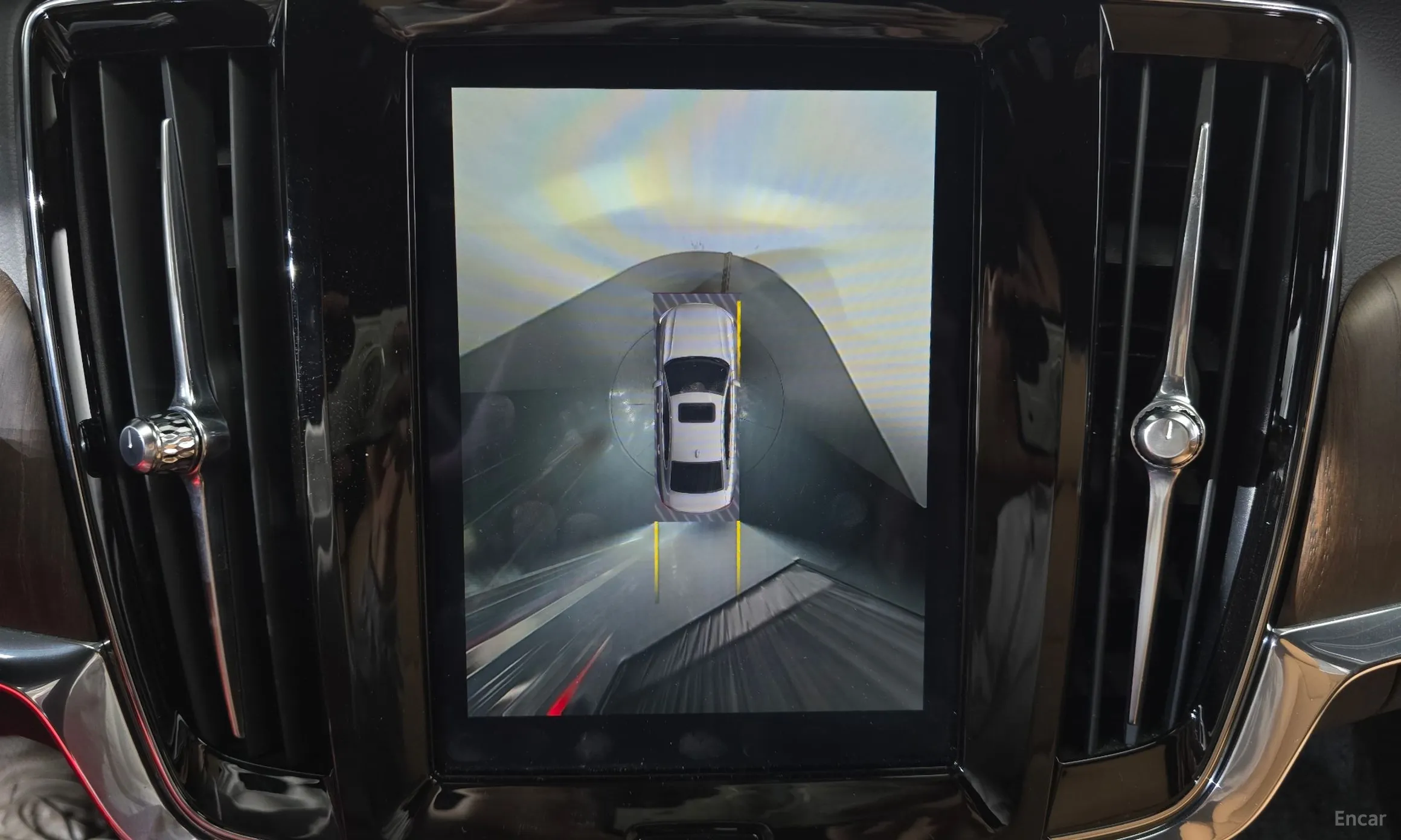 Volvo S90 превью 14