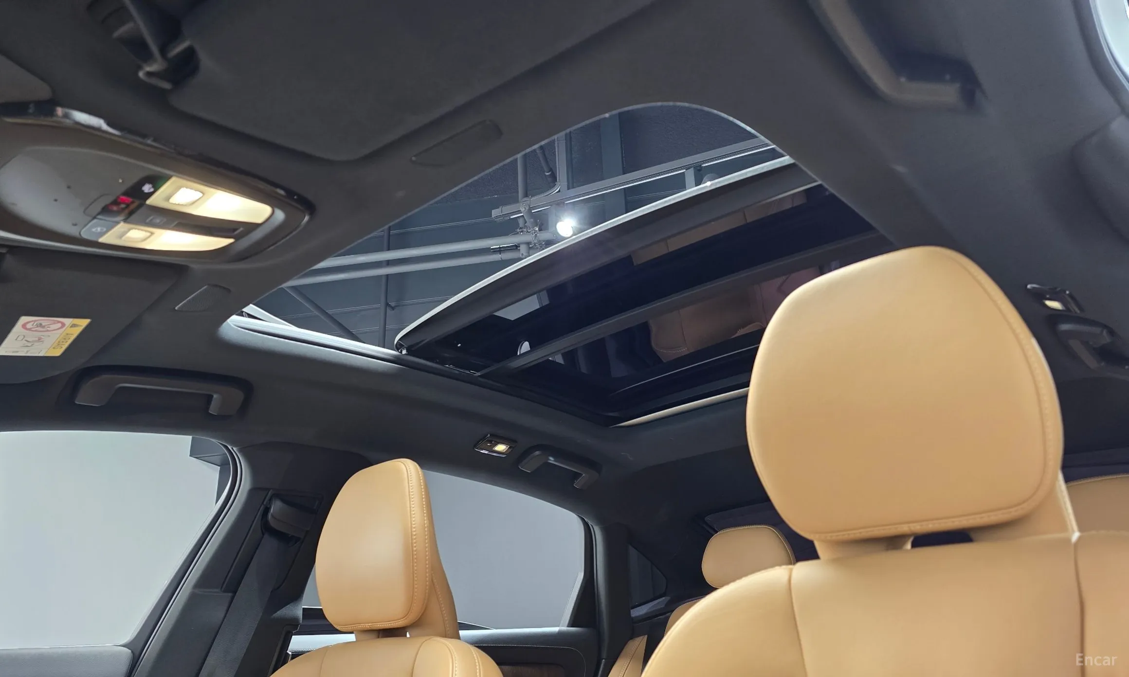 Volvo S90 превью 19