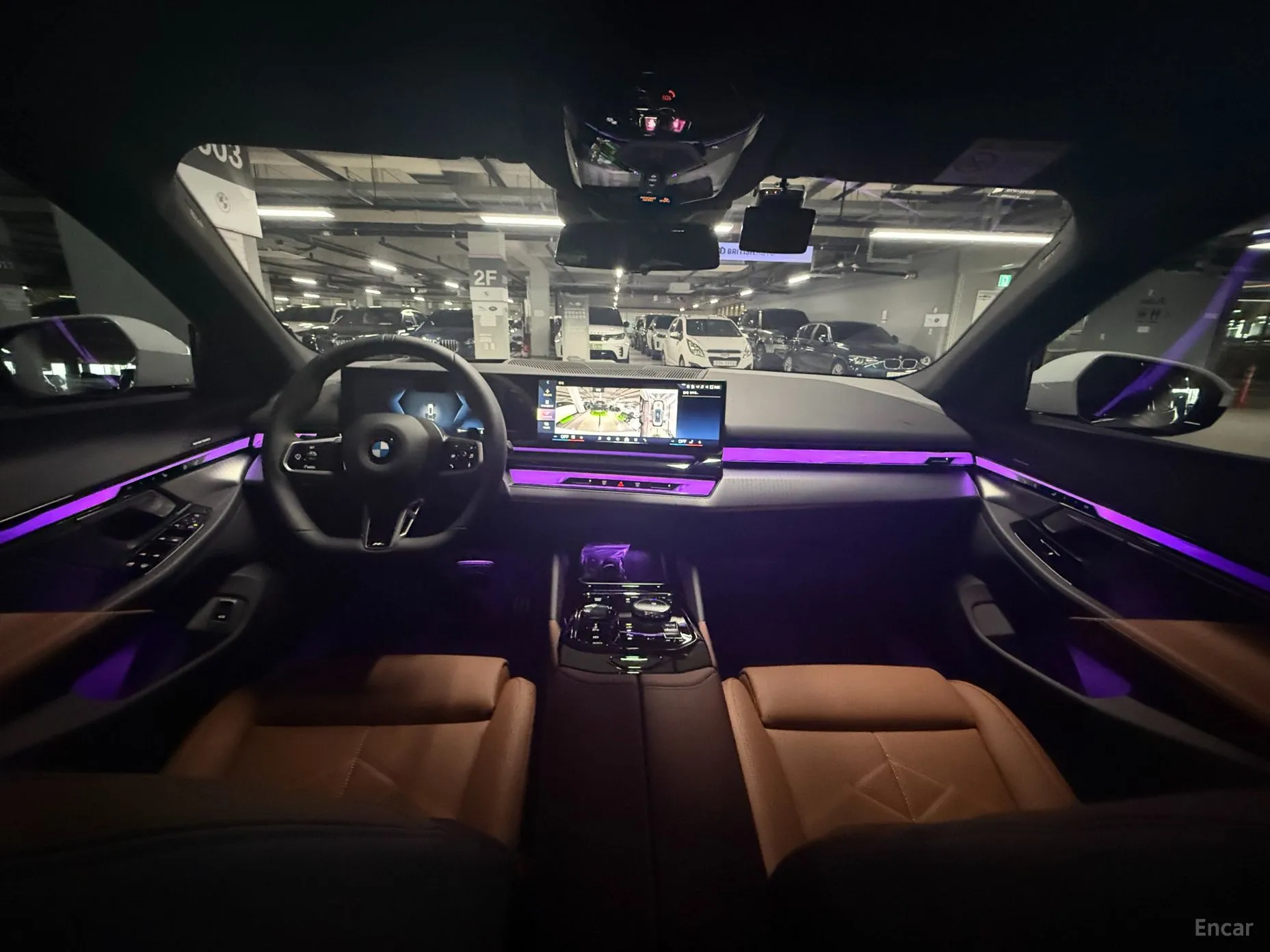 BMW 5 Series (G60) превью 10