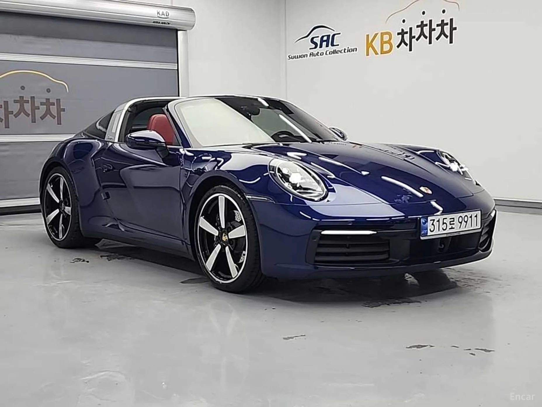 Porsche 911 (992) превью 4