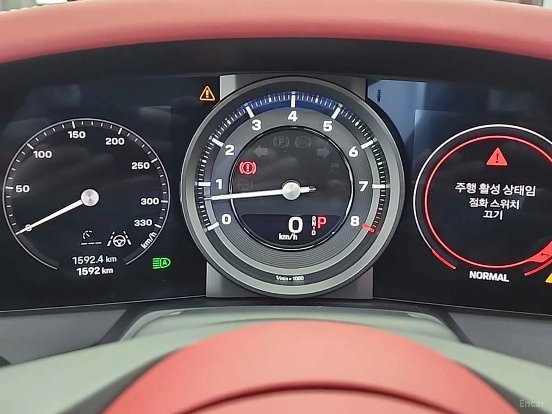Porsche 911 (992) превью 7