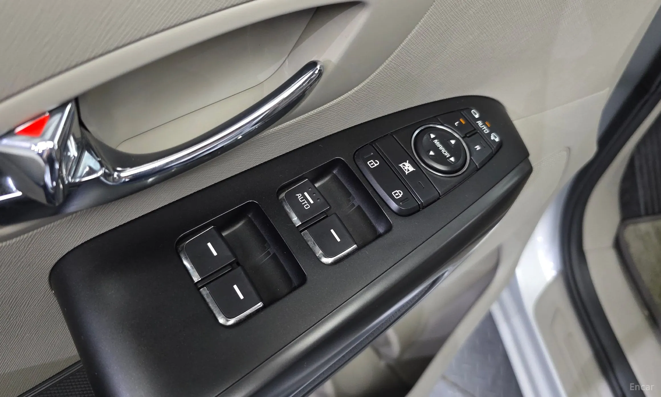 Kia Carnival превью 12