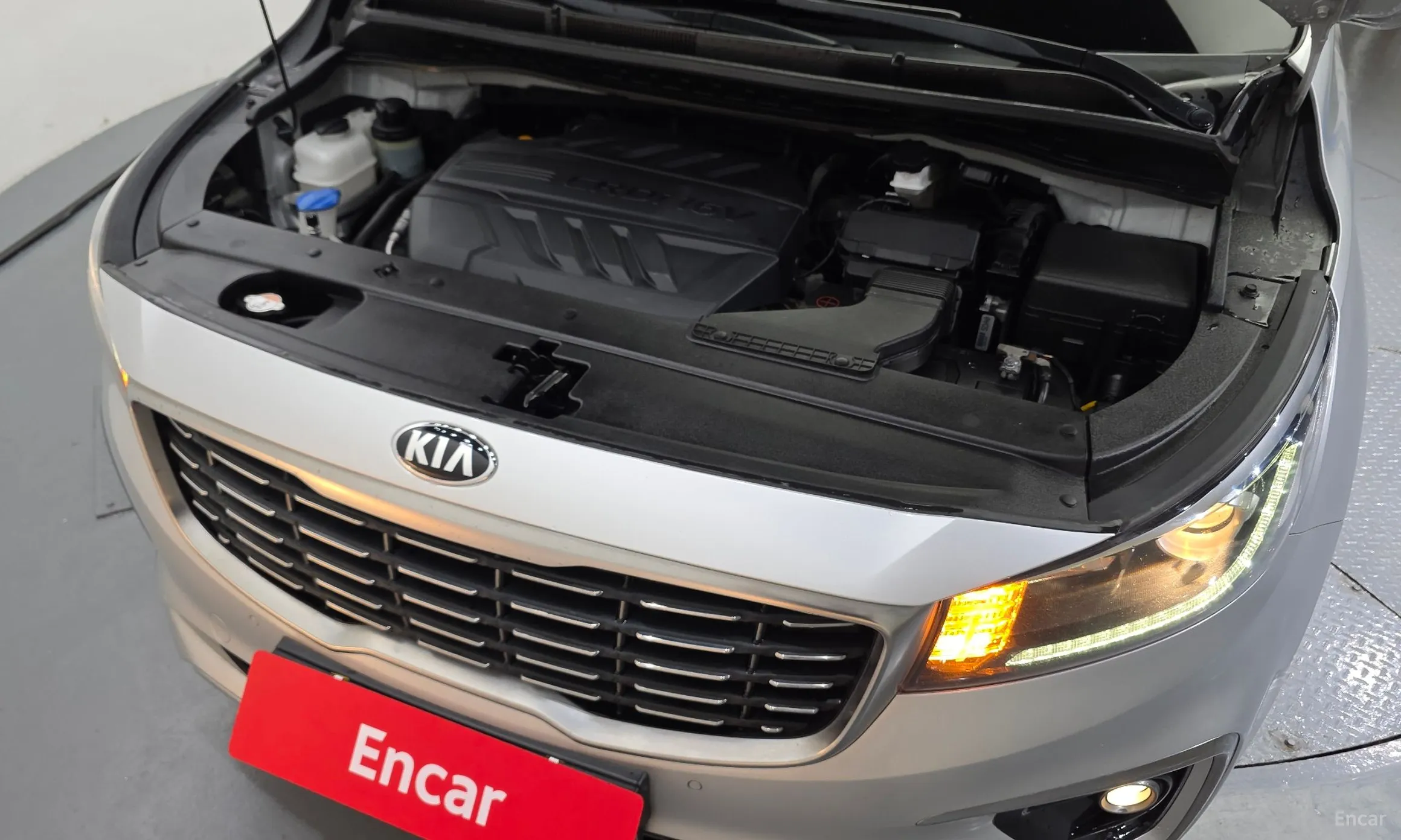 Kia Carnival превью 6