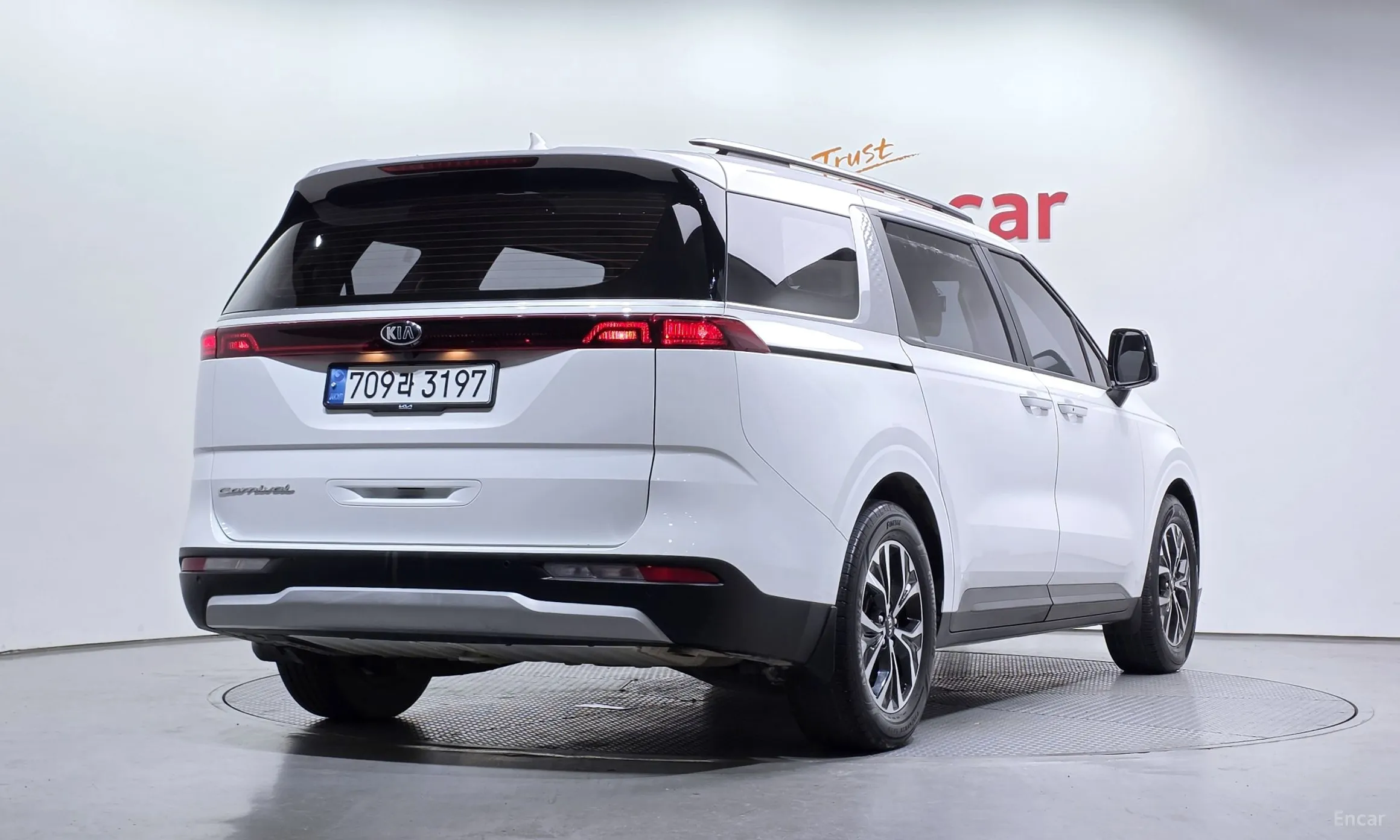 Kia Carnival Gen 4