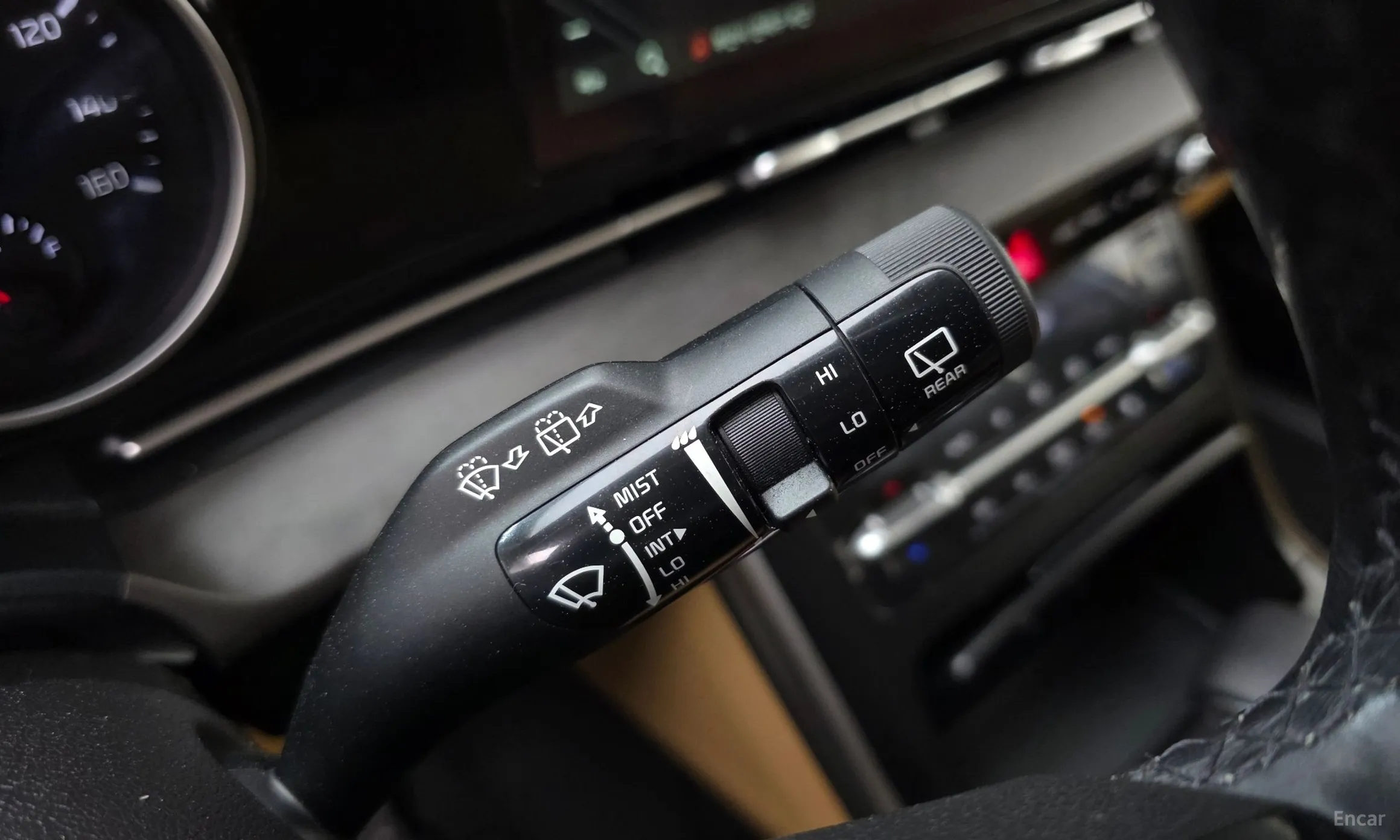Kia Carnival Gen 4 превью 19