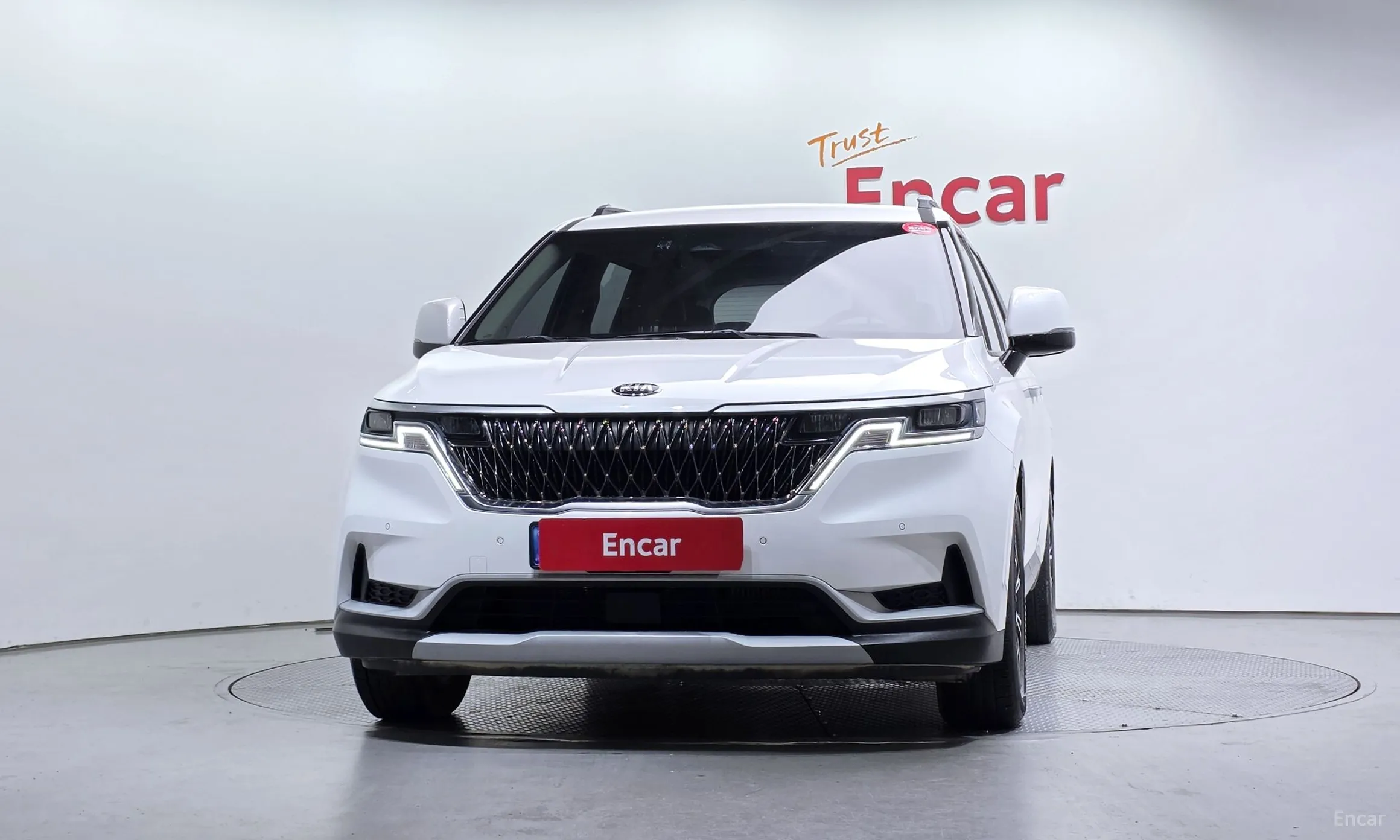 Kia Carnival Gen 4 превью 3