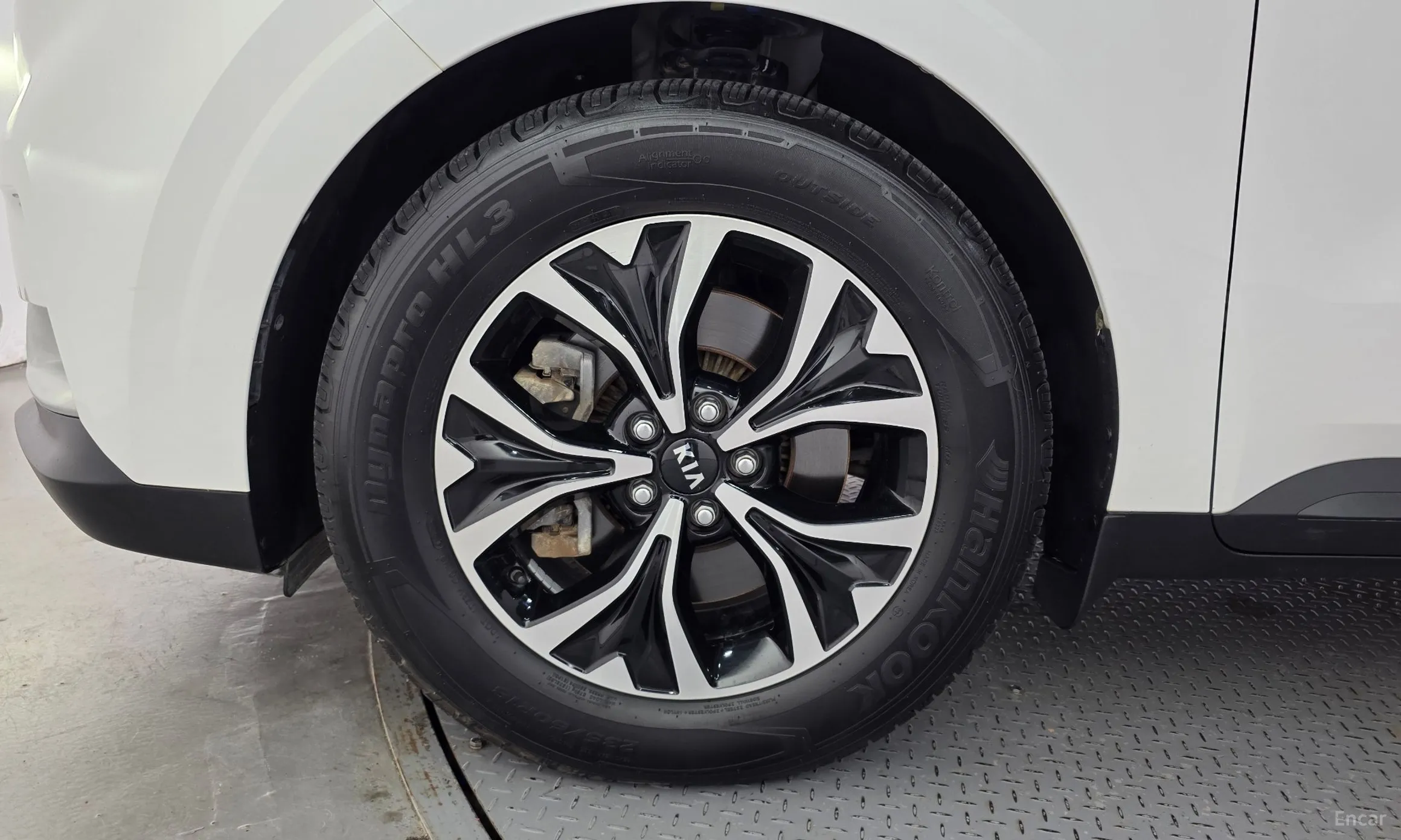 Kia Carnival Gen 4 превью 5