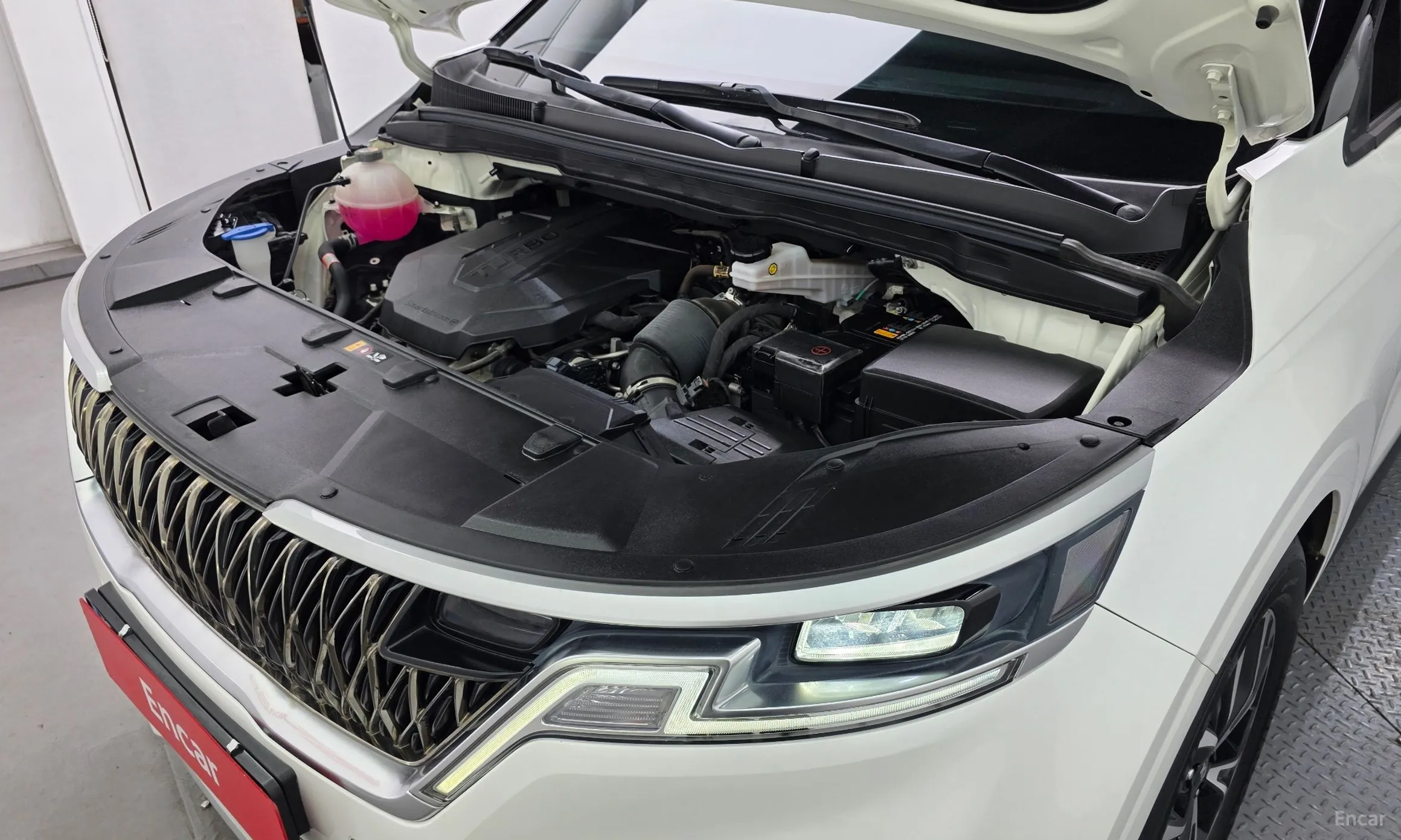 Kia Carnival Gen 4 превью 6