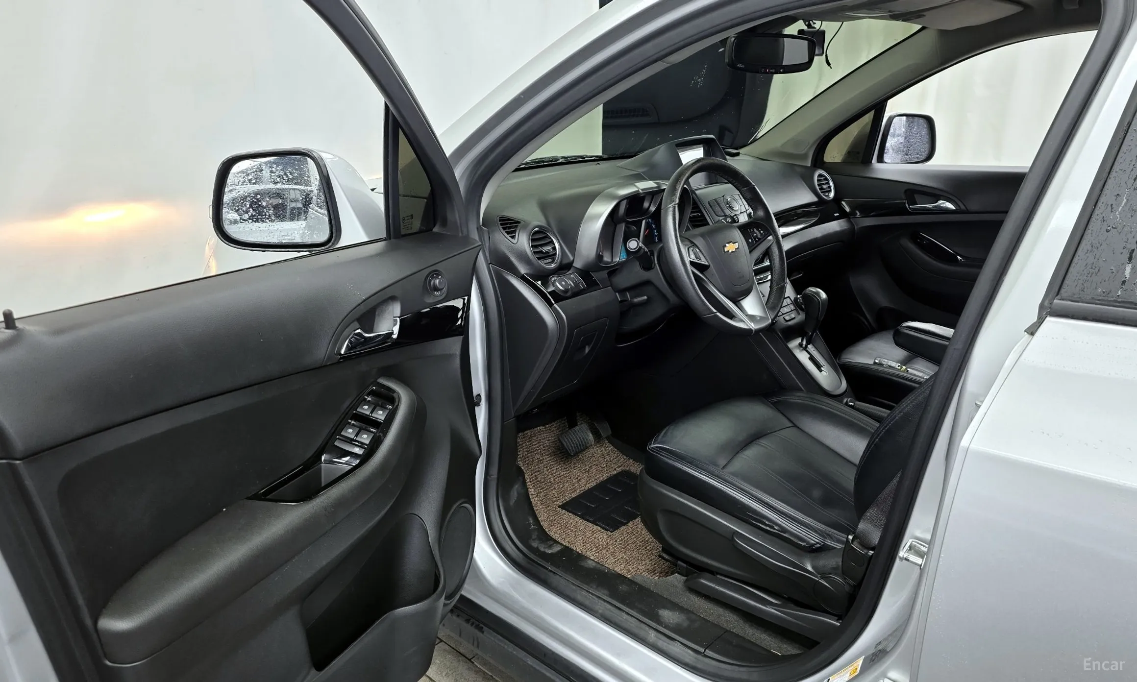 Chevrolet (GM Daewoo) Orlando превью 10