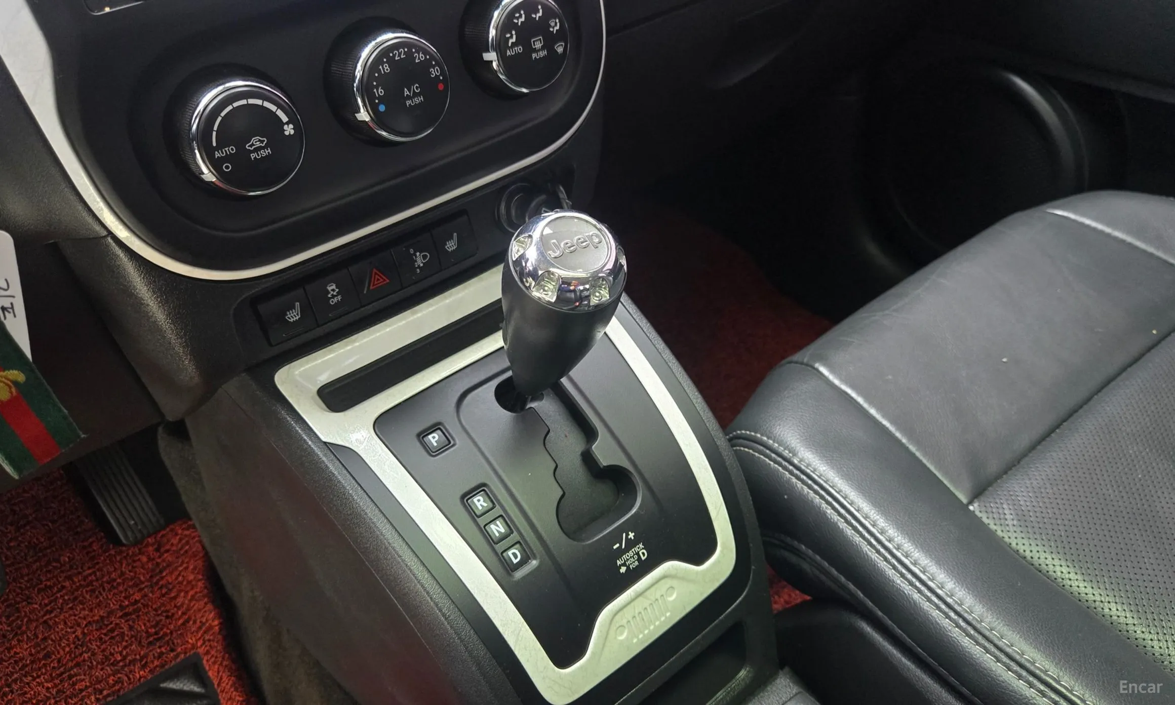Jeep Compass превью 16
