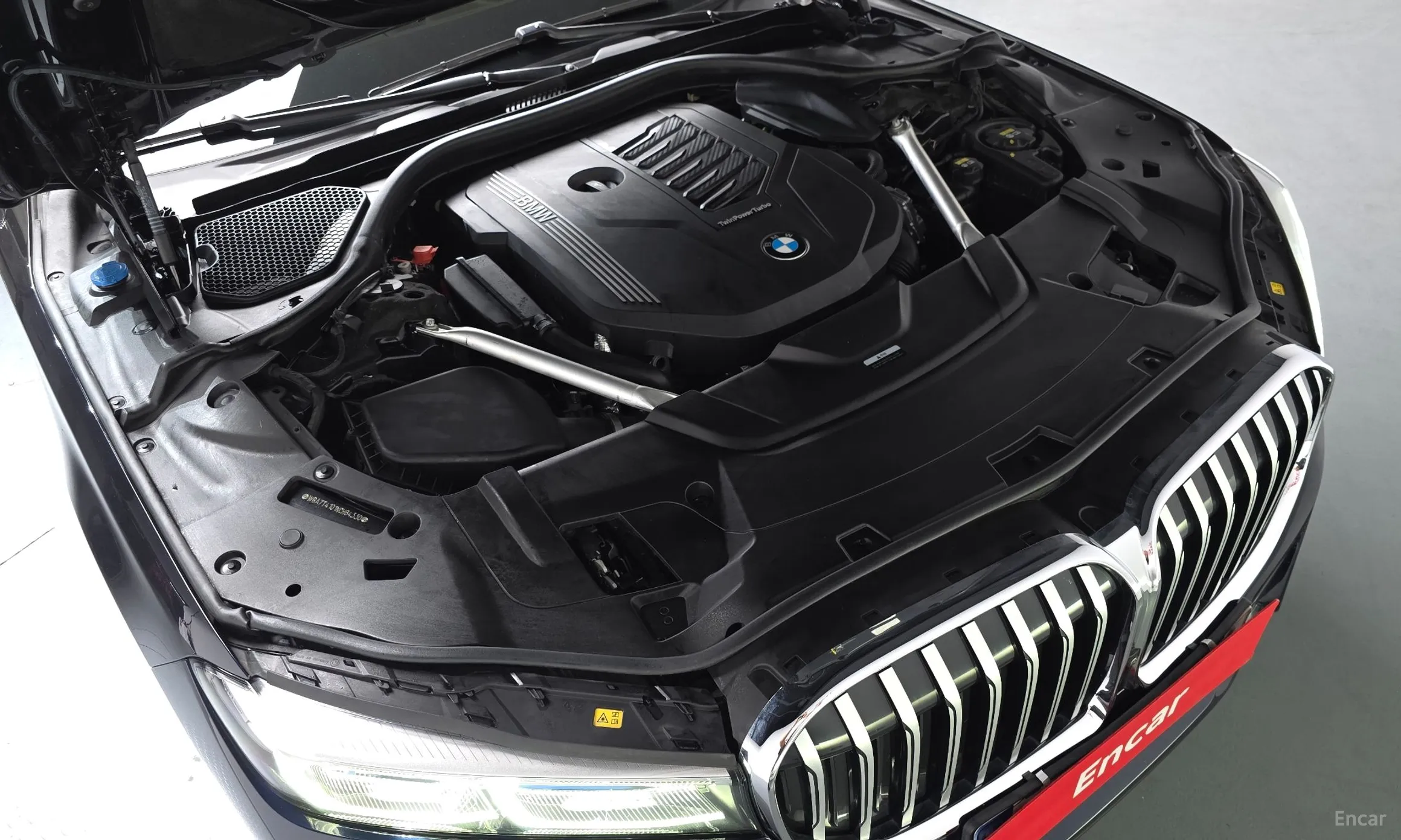 BMW 7 Series (G11) превью 6