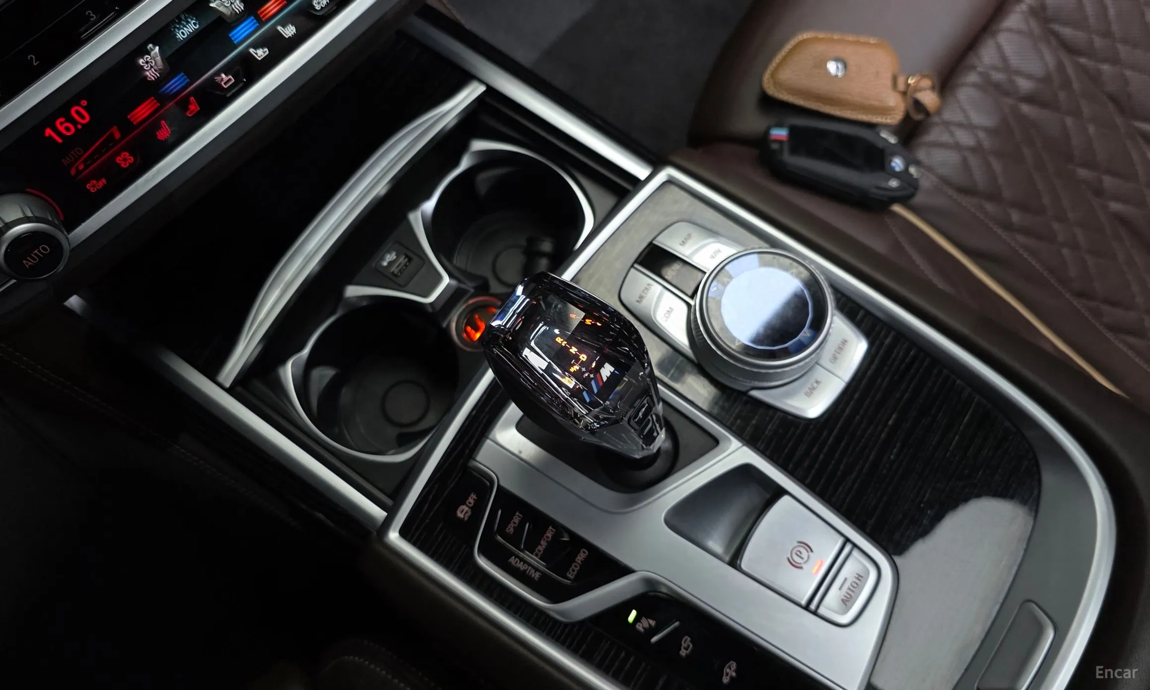 BMW 7 Series (G11) превью 9