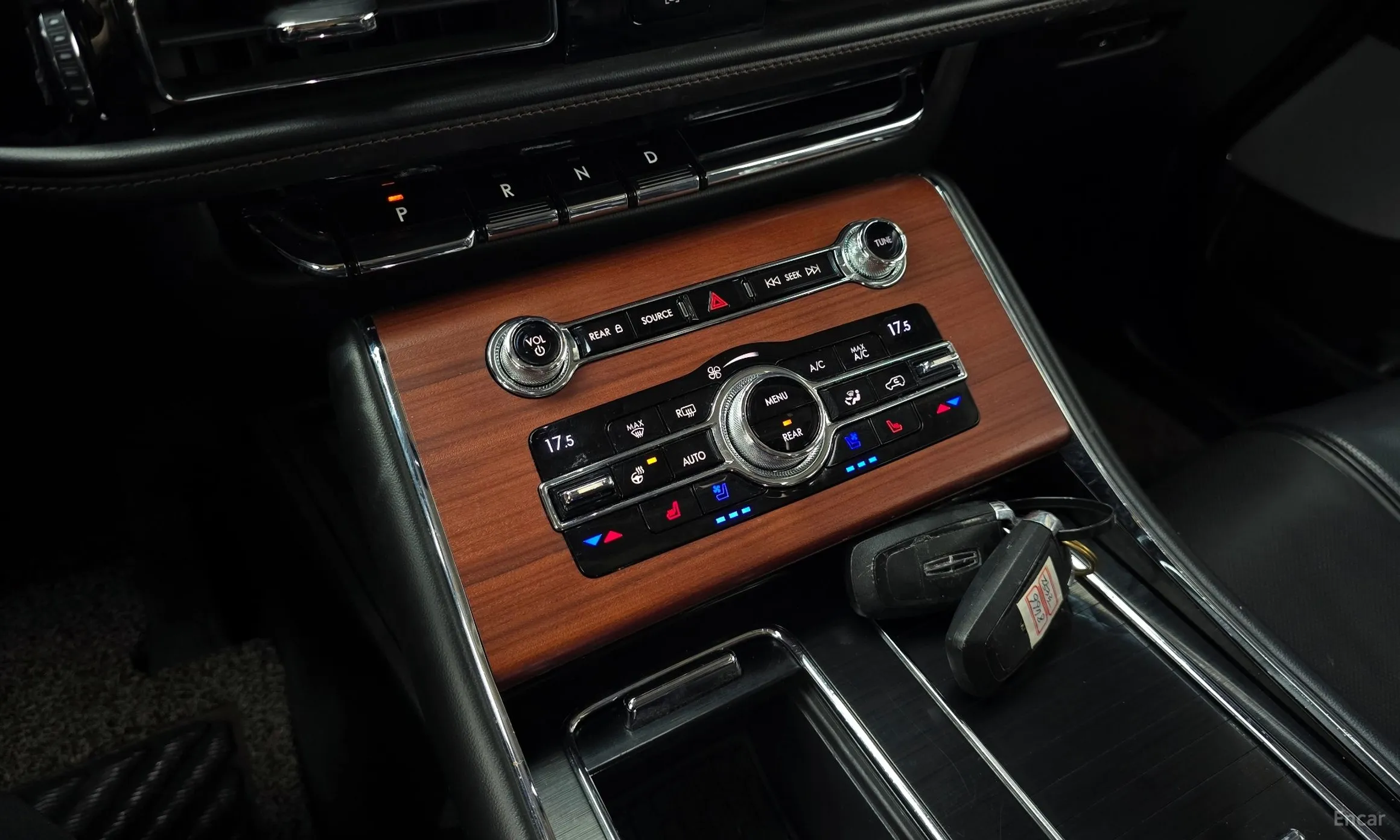 Lincoln Aviator 2nd Generation превью 9