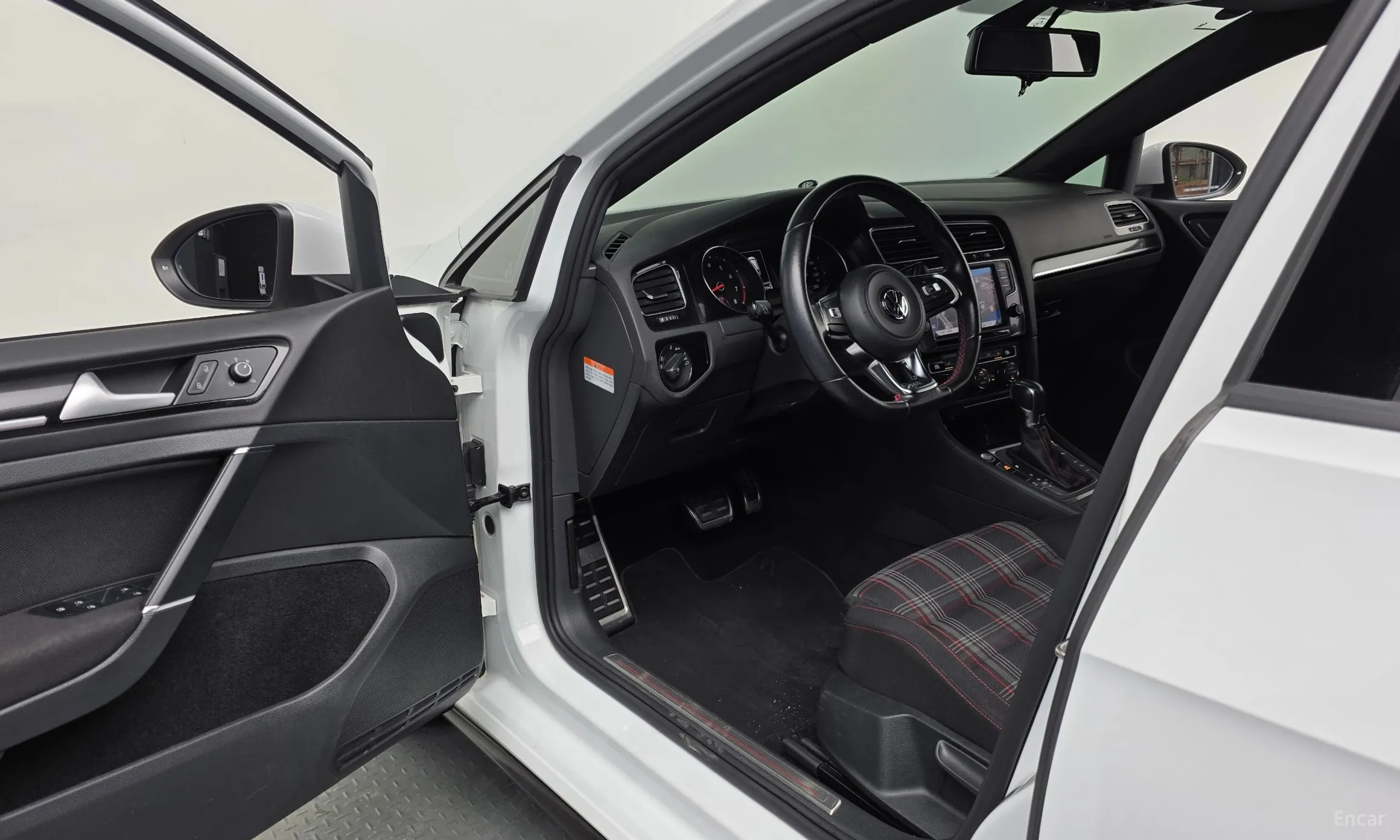 Volkswagen Golf 7th Generation превью 10