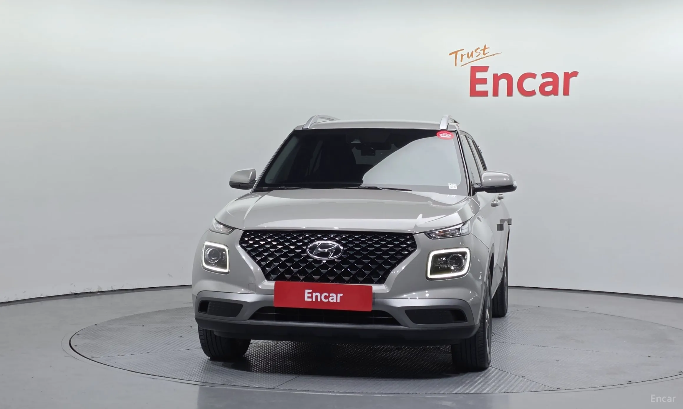Hyundai Venue превью 3