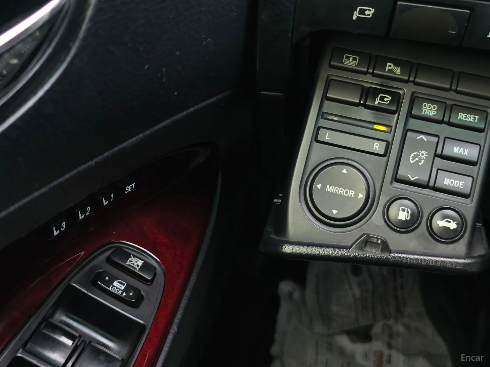 Lexus GS300 превью 17