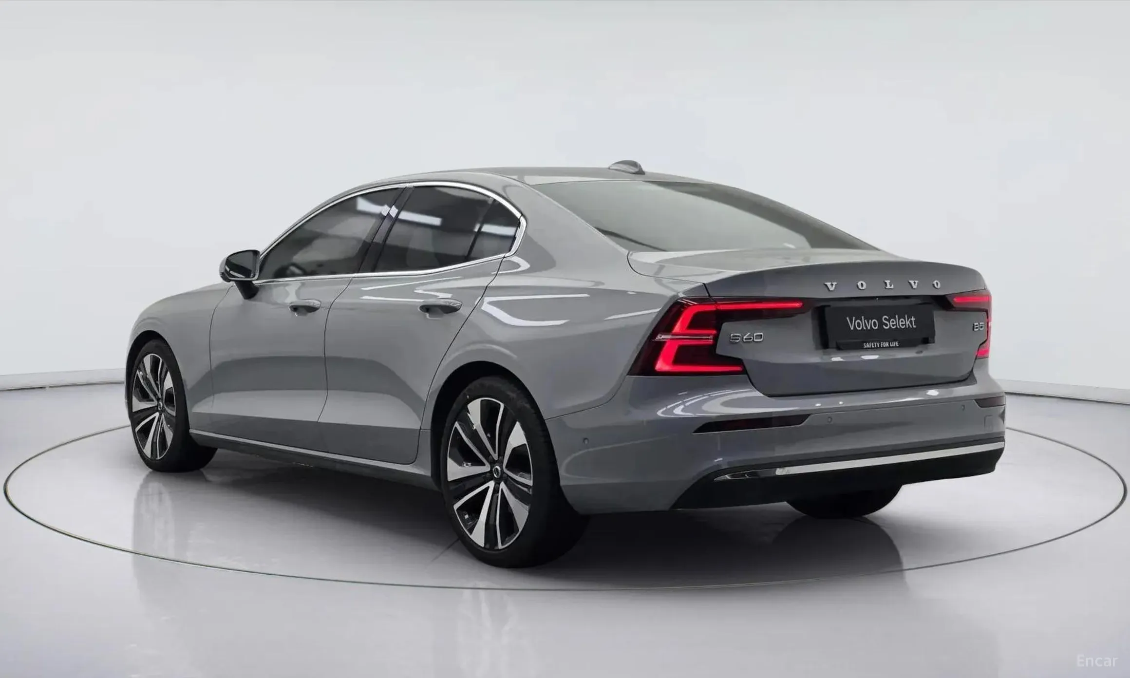 Volvo S60 3rd Generation превью 4