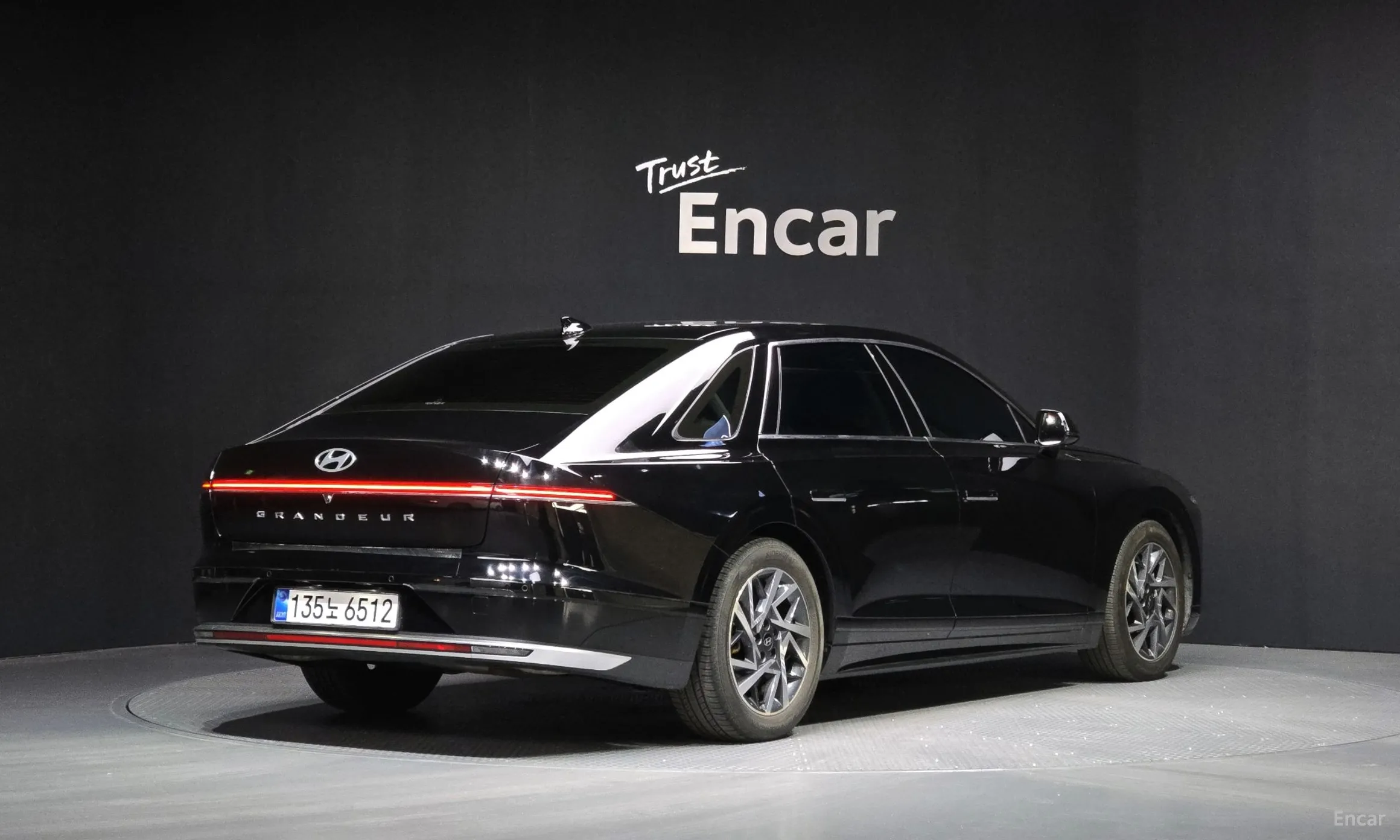 Hyundai Grandeur (GN7)