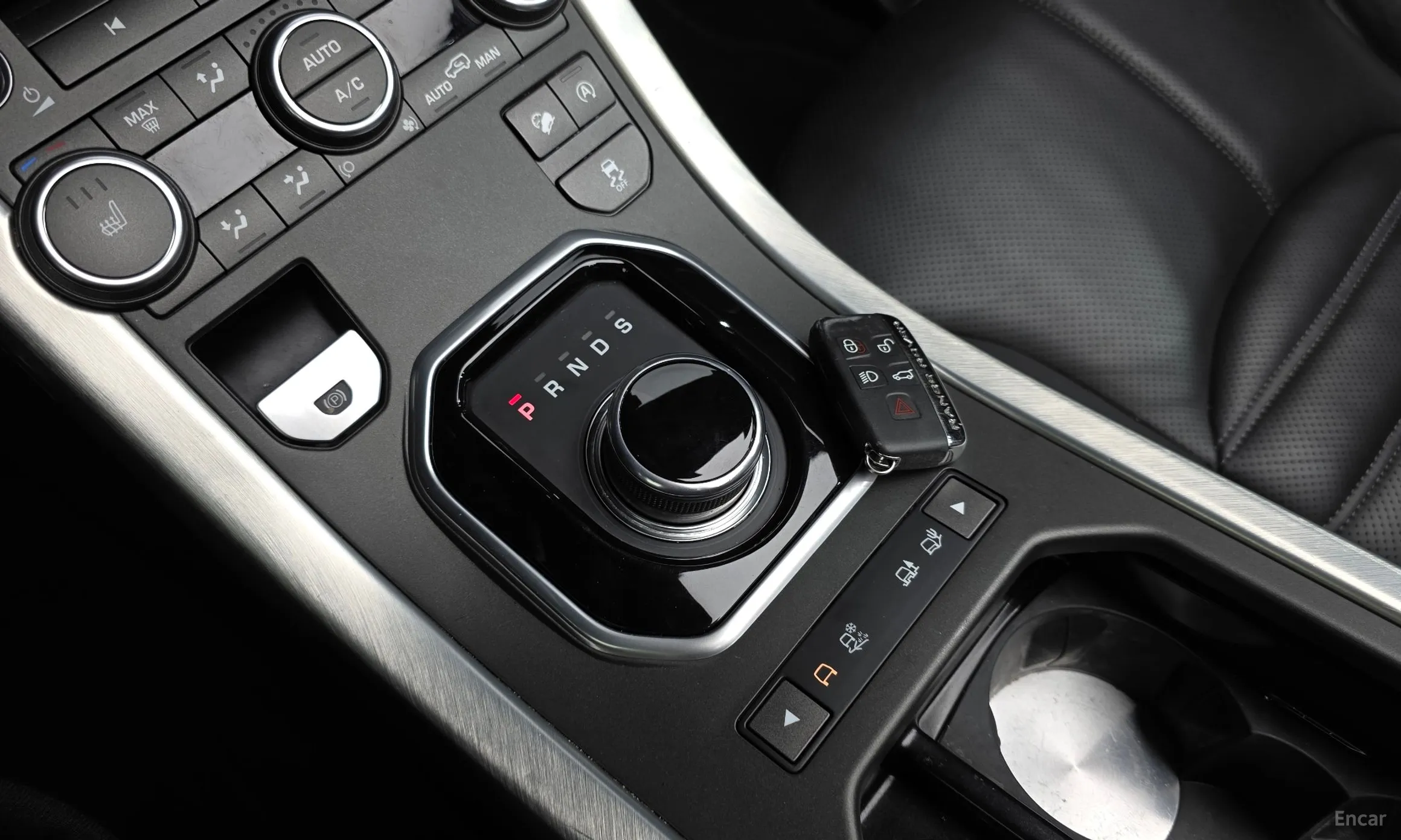 Land Rover Range Rover Evoque превью 9