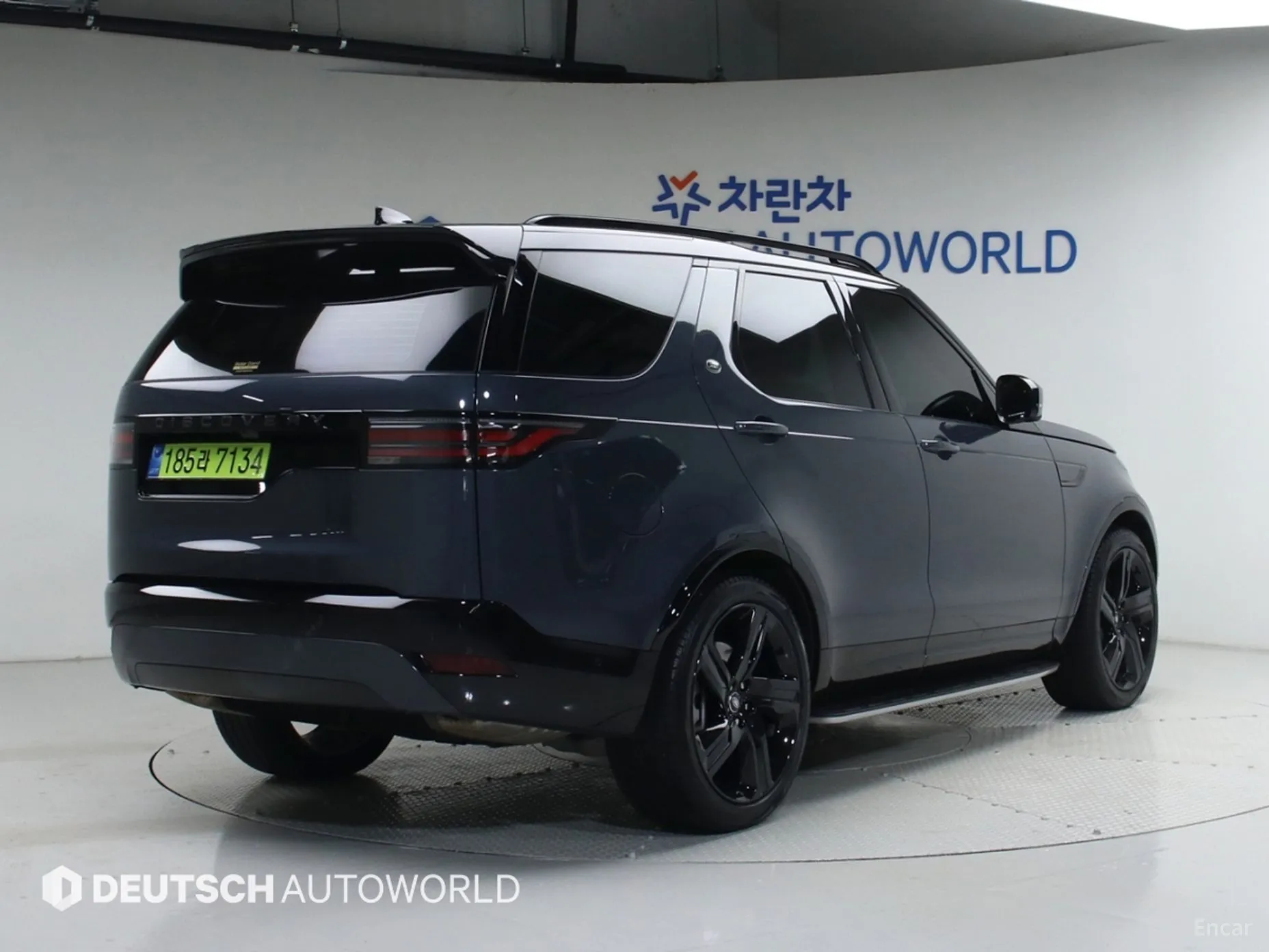 Land Rover Discovery 5 превью 2