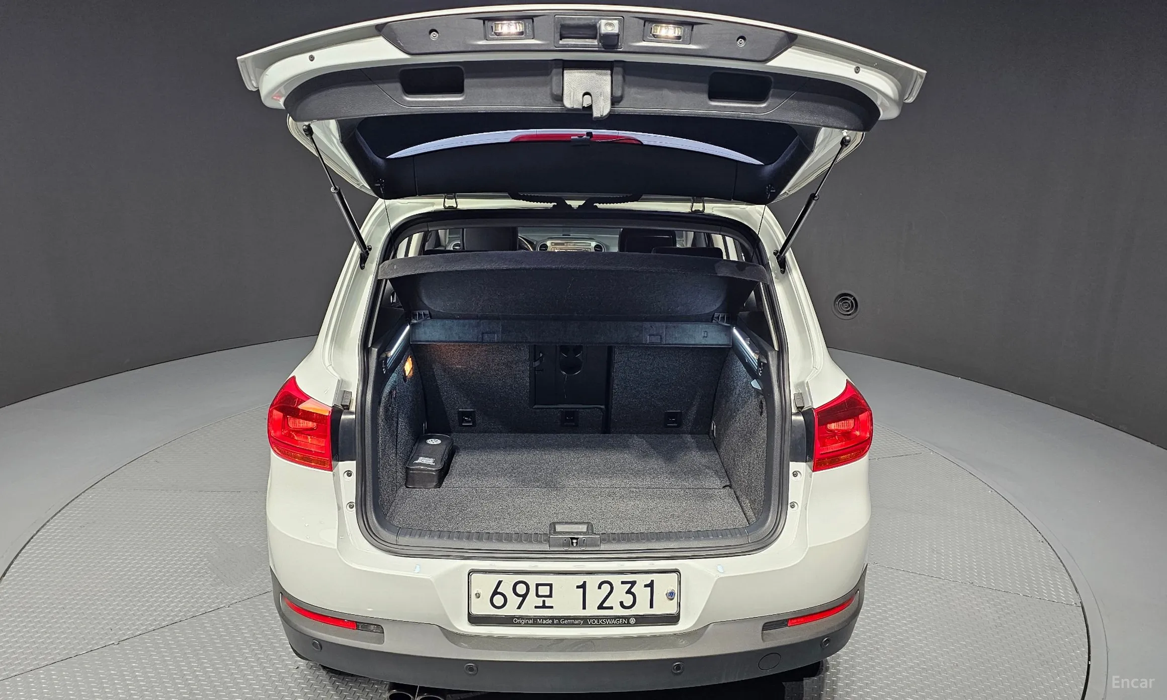 Volkswagen New Tiguan превью 19