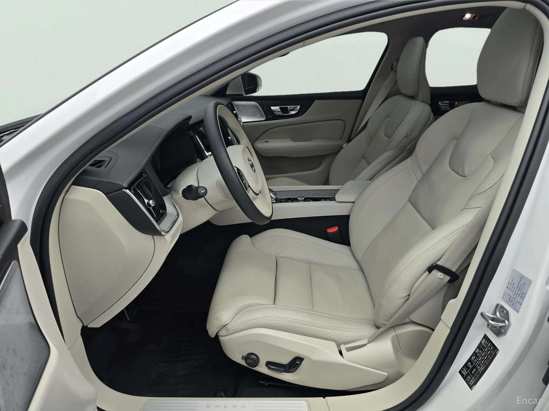 Volvo S60 3rd Generation превью 10