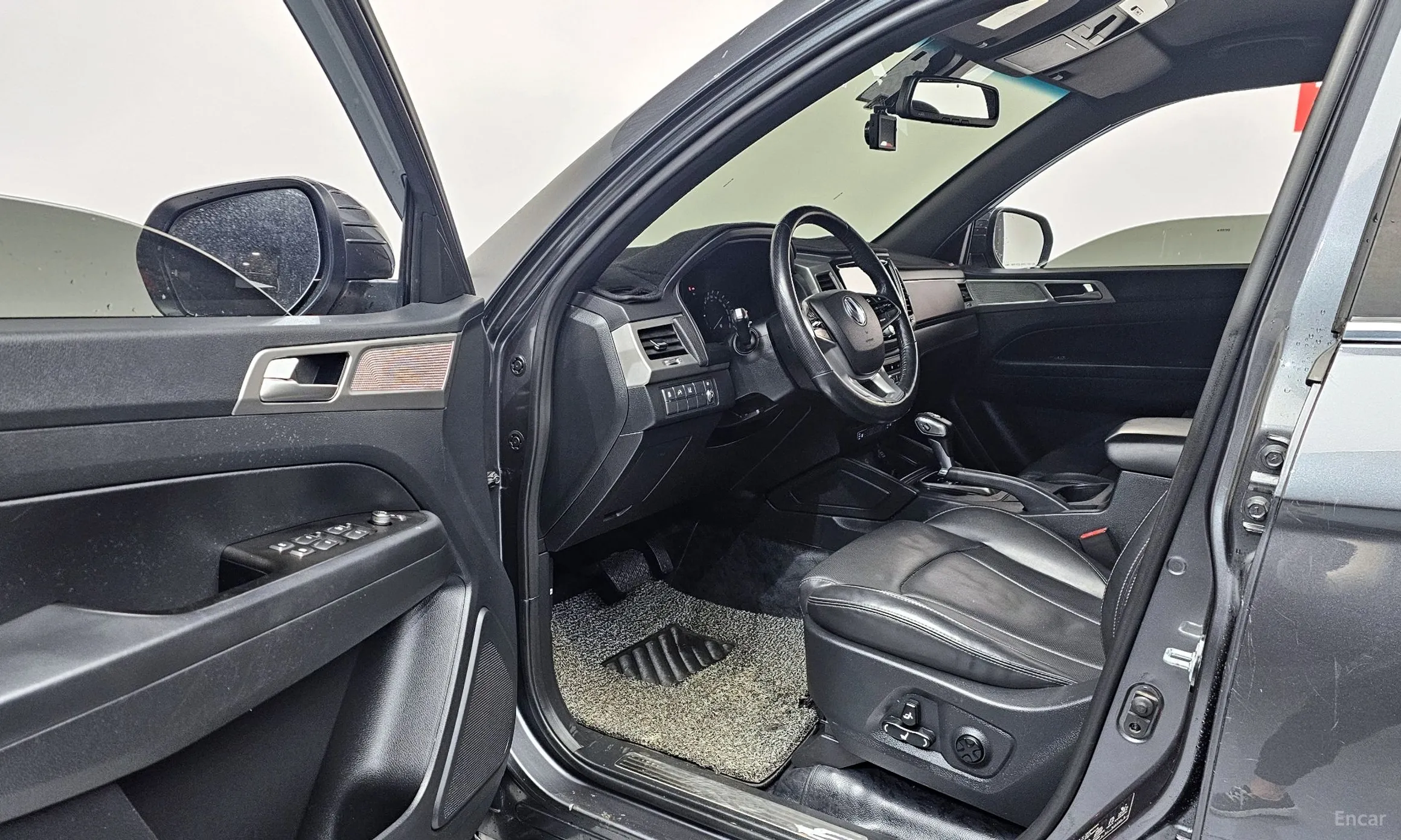 KG Mobility (SsangYong) Rexton Sports Khan превью 10