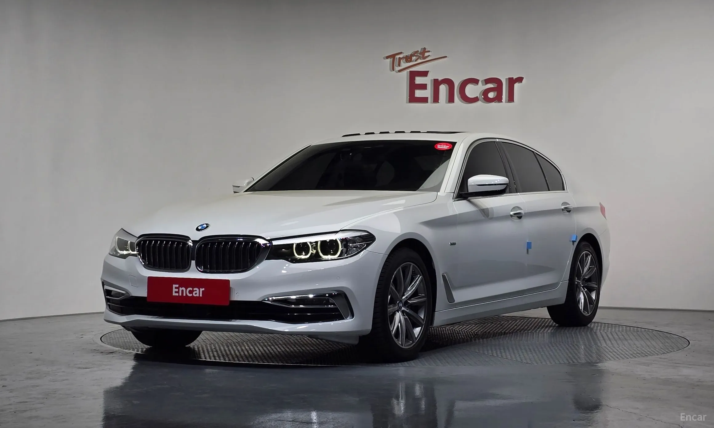 BMW 5 Series (G30)