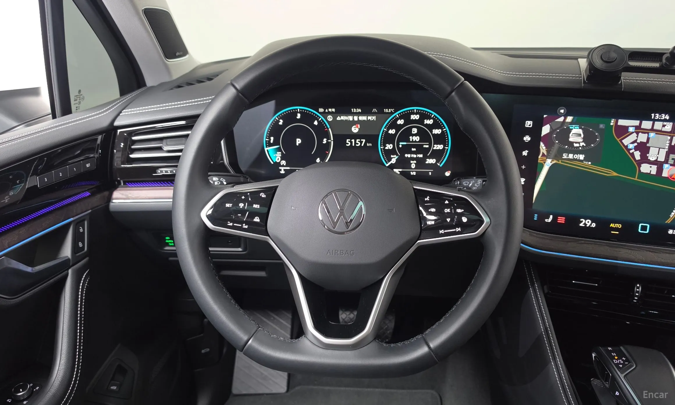 Volkswagen Touareg 3rd Generation превью 13