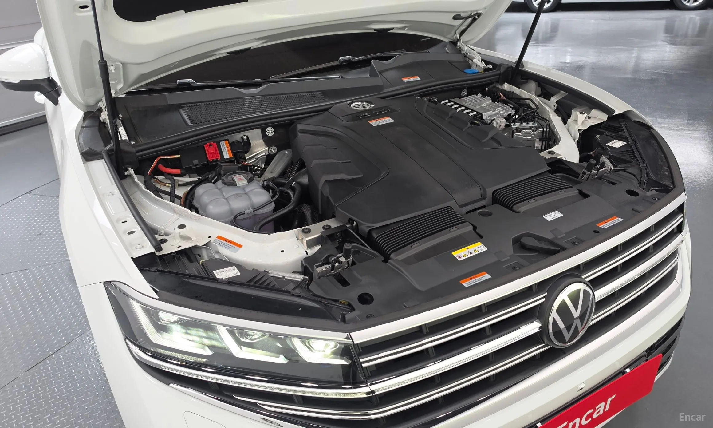 Volkswagen Touareg 3rd Generation превью 6