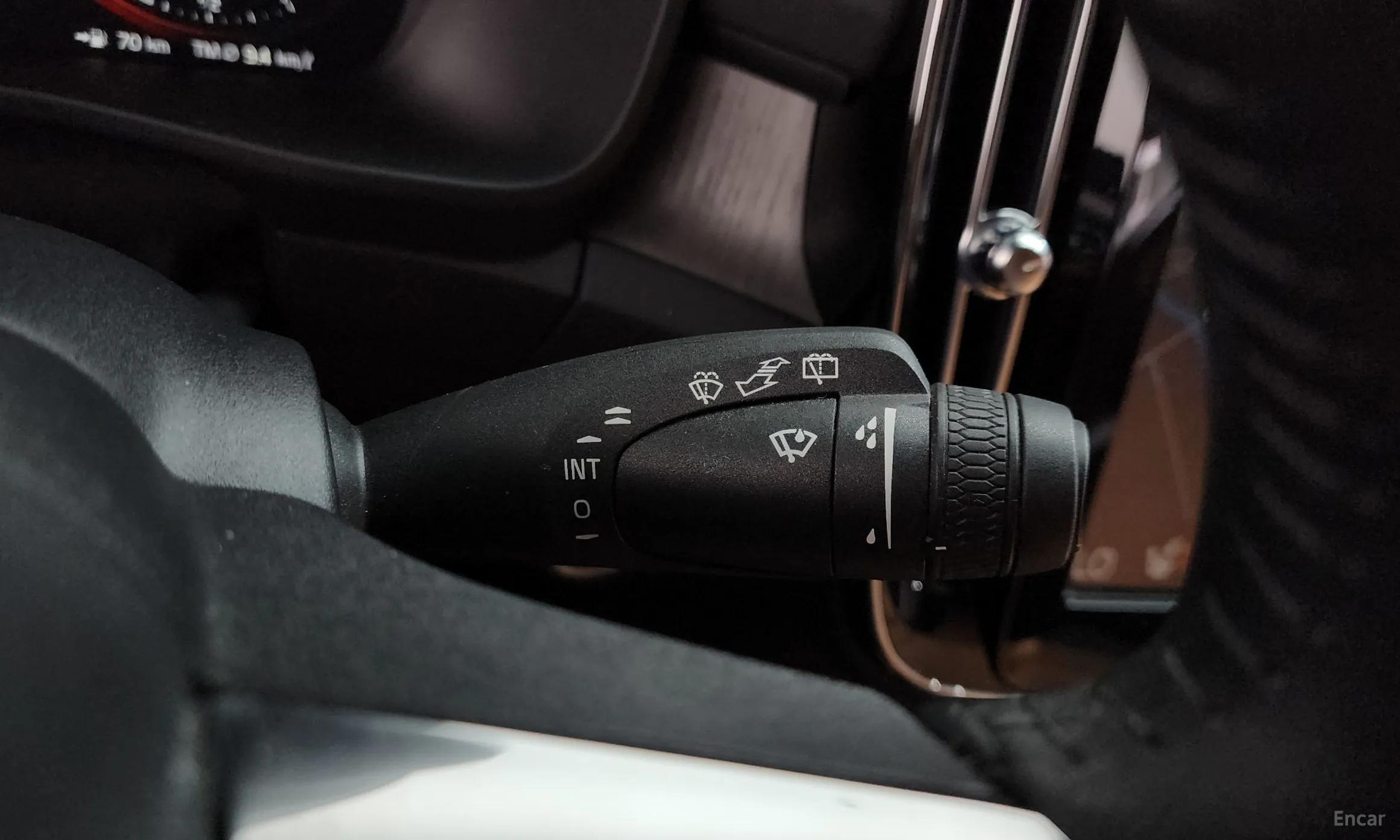 Volvo XC40 превью 16