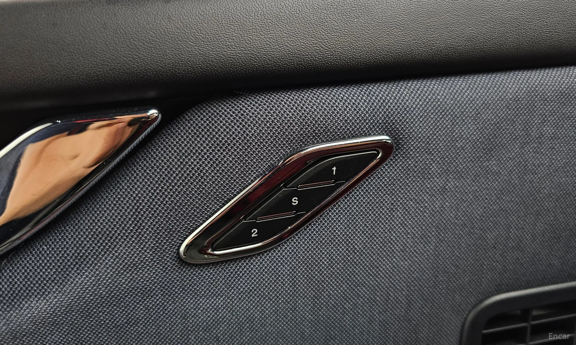 Maserati Quattroporte превью 13