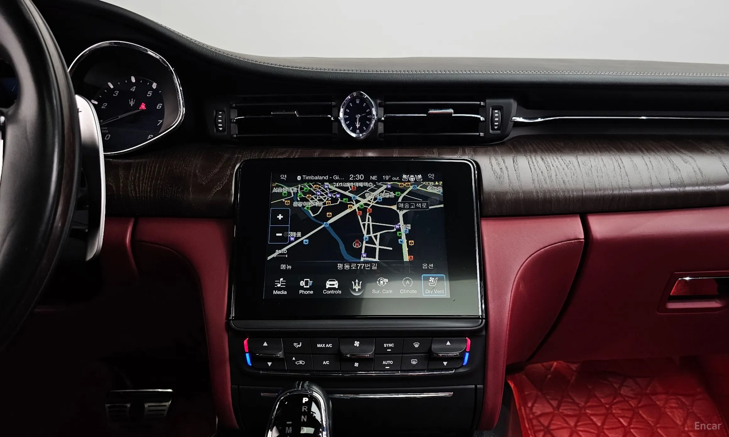 Maserati Quattroporte превью 14