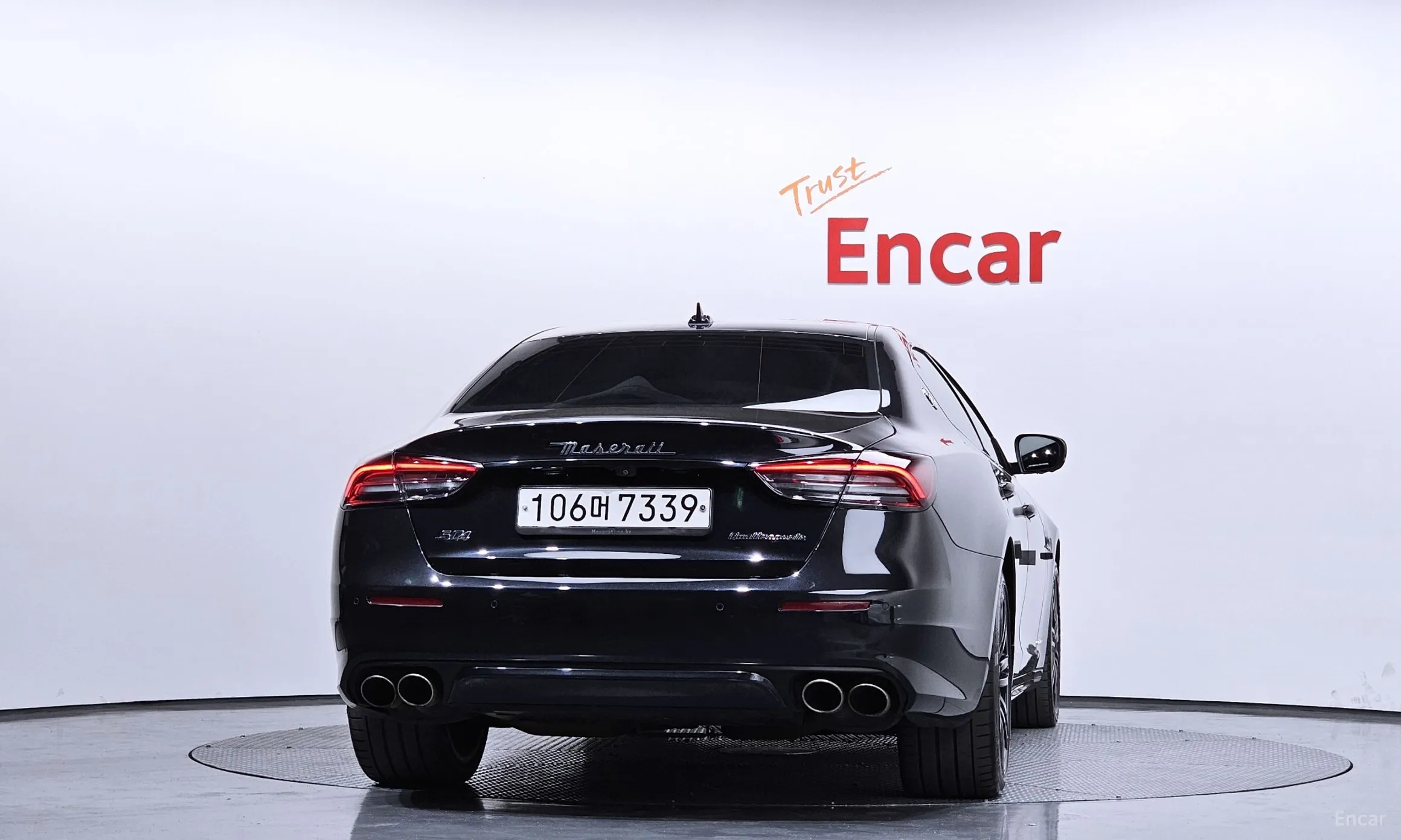 Maserati Quattroporte превью 4