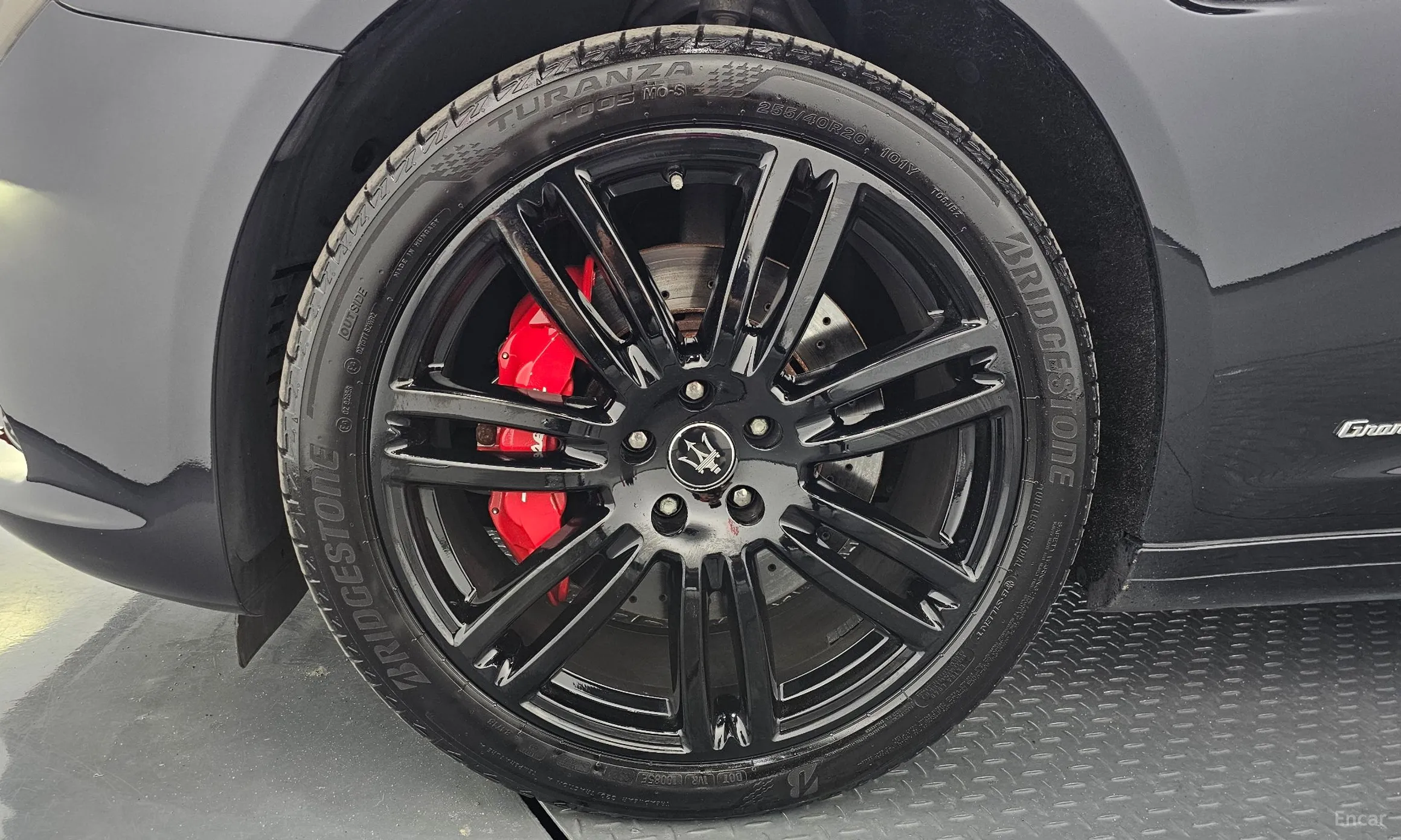 Maserati Quattroporte превью 5
