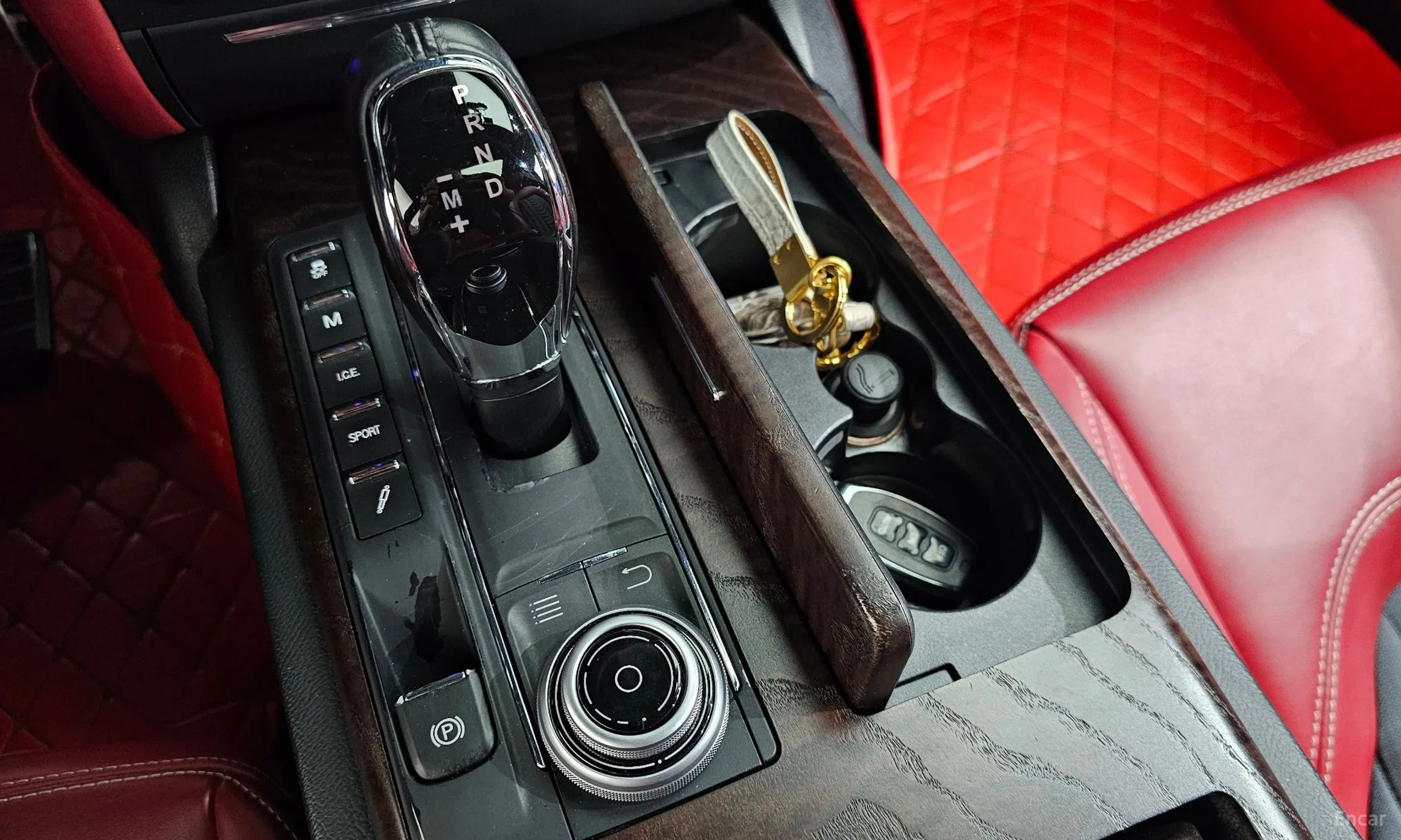 Maserati Quattroporte превью 9
