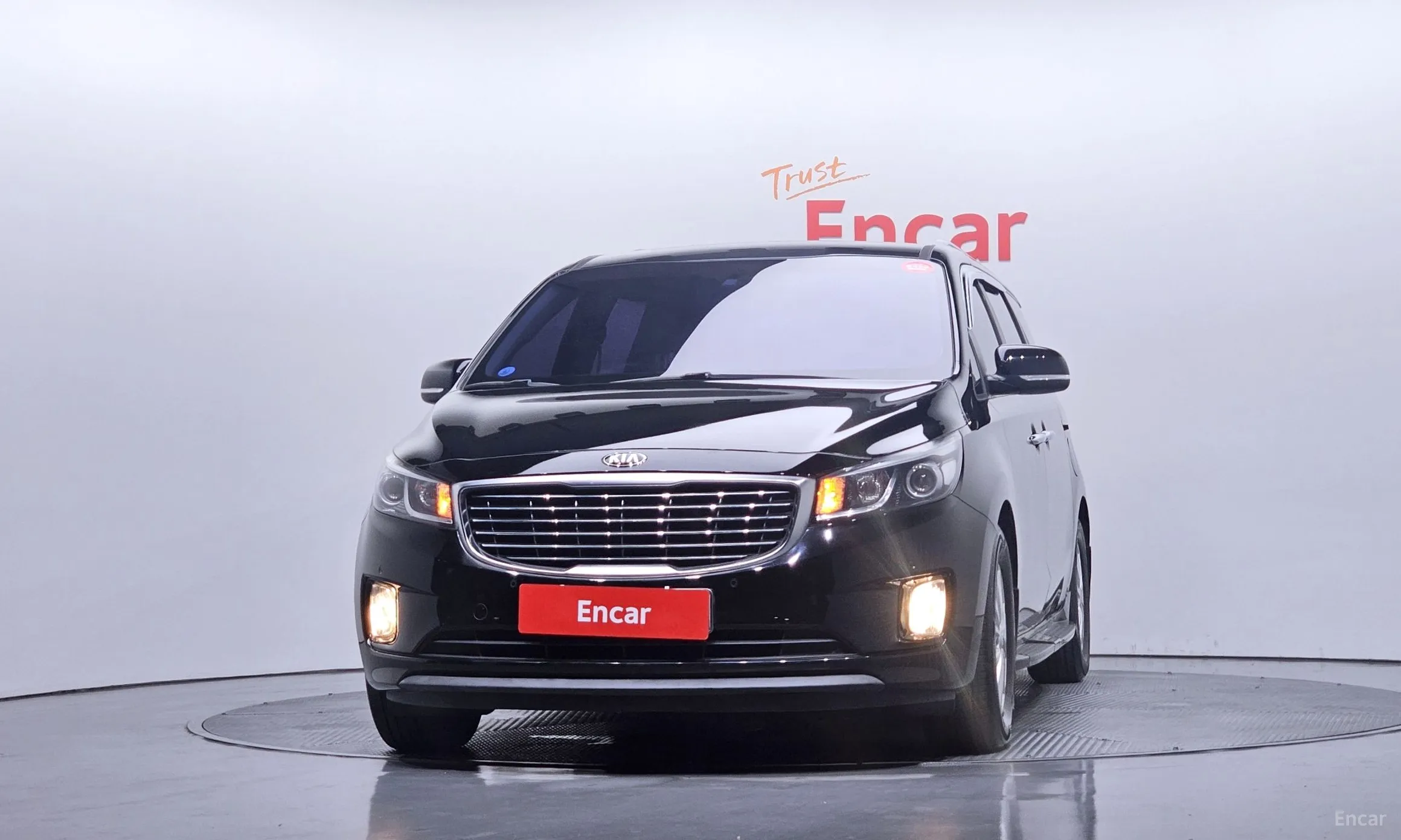 Kia Carnival превью 3