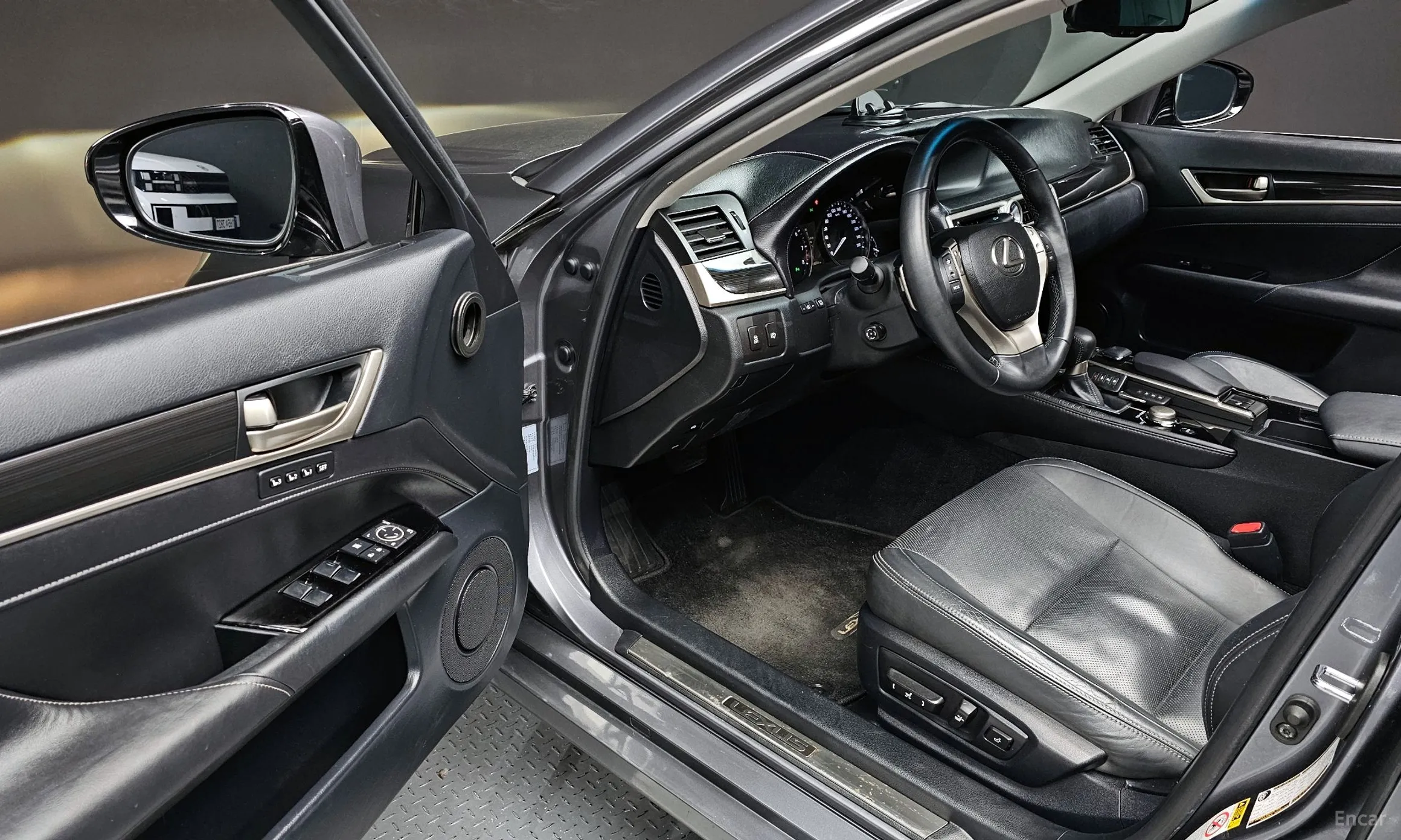 Lexus New GS250 превью 10