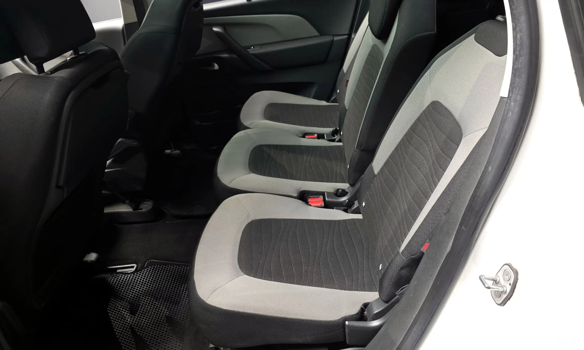 Citroën/DS Grand C4 Picasso превью 11