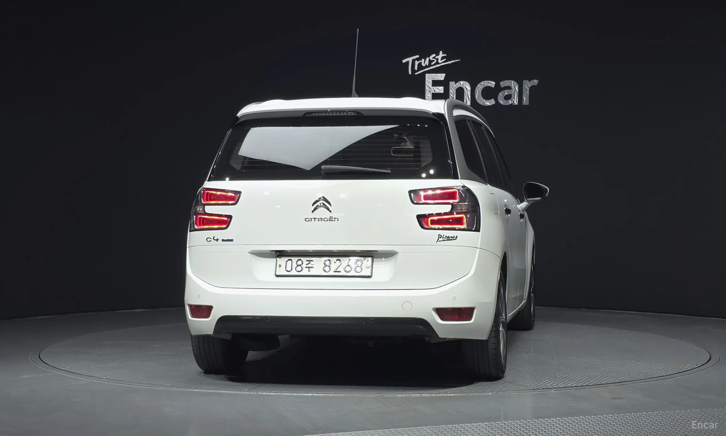 Citroën/DS Grand C4 Picasso превью 4