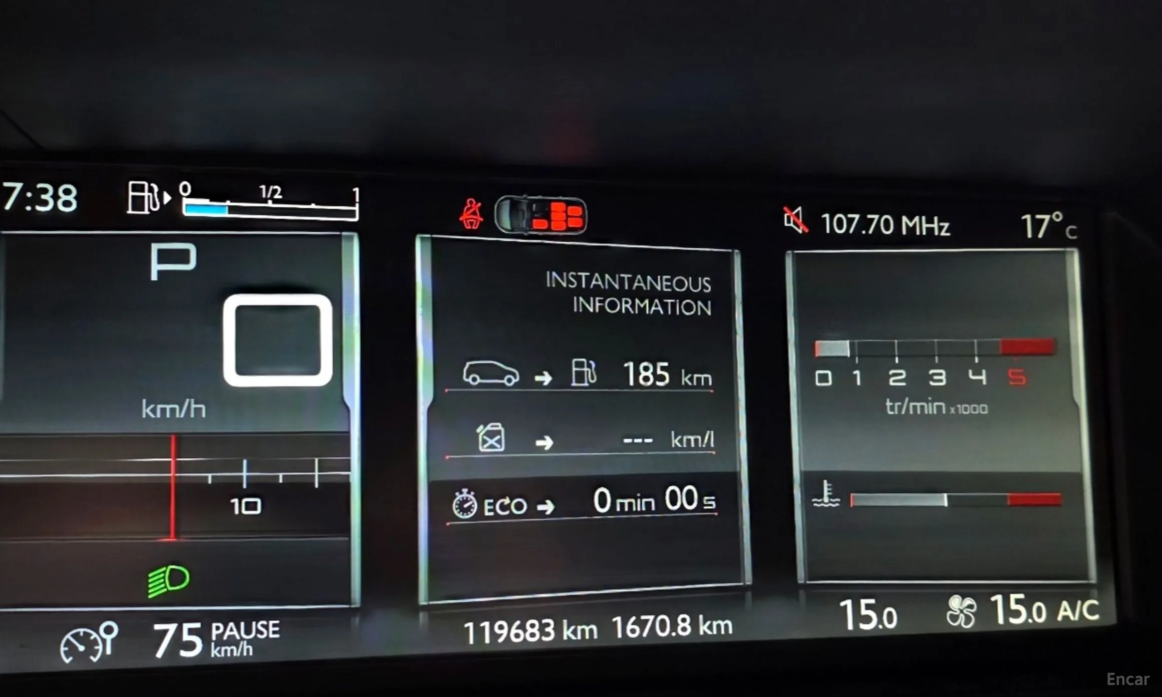 Citroën/DS Grand C4 Picasso превью 8