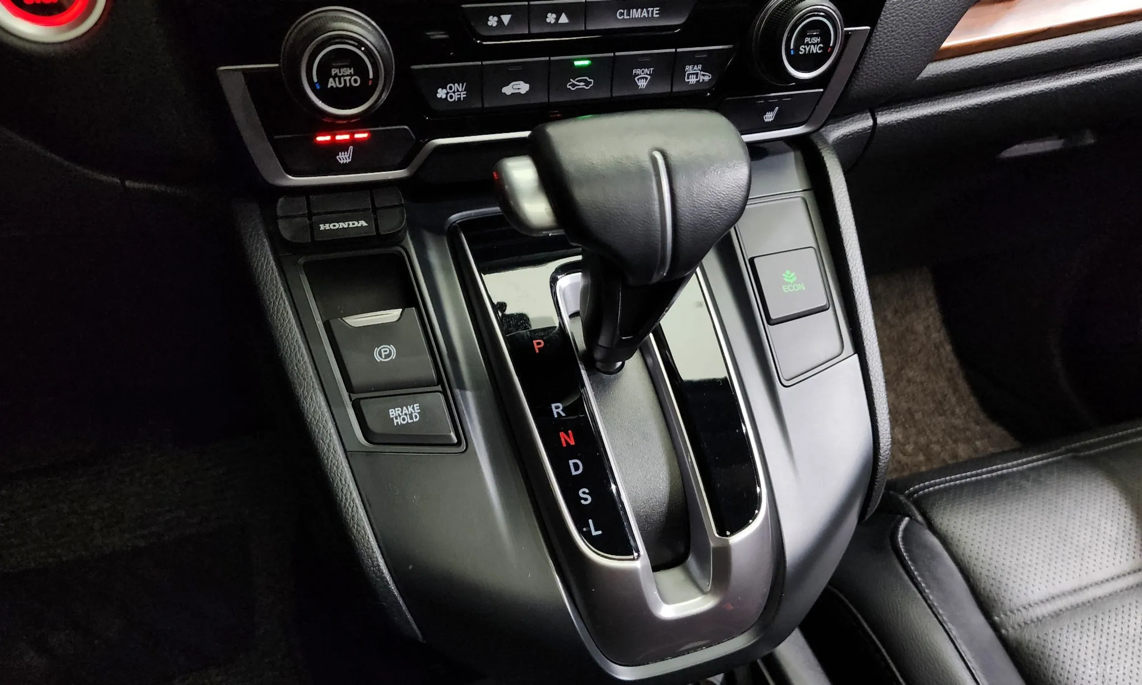 Honda CR-V 5th generation превью 9