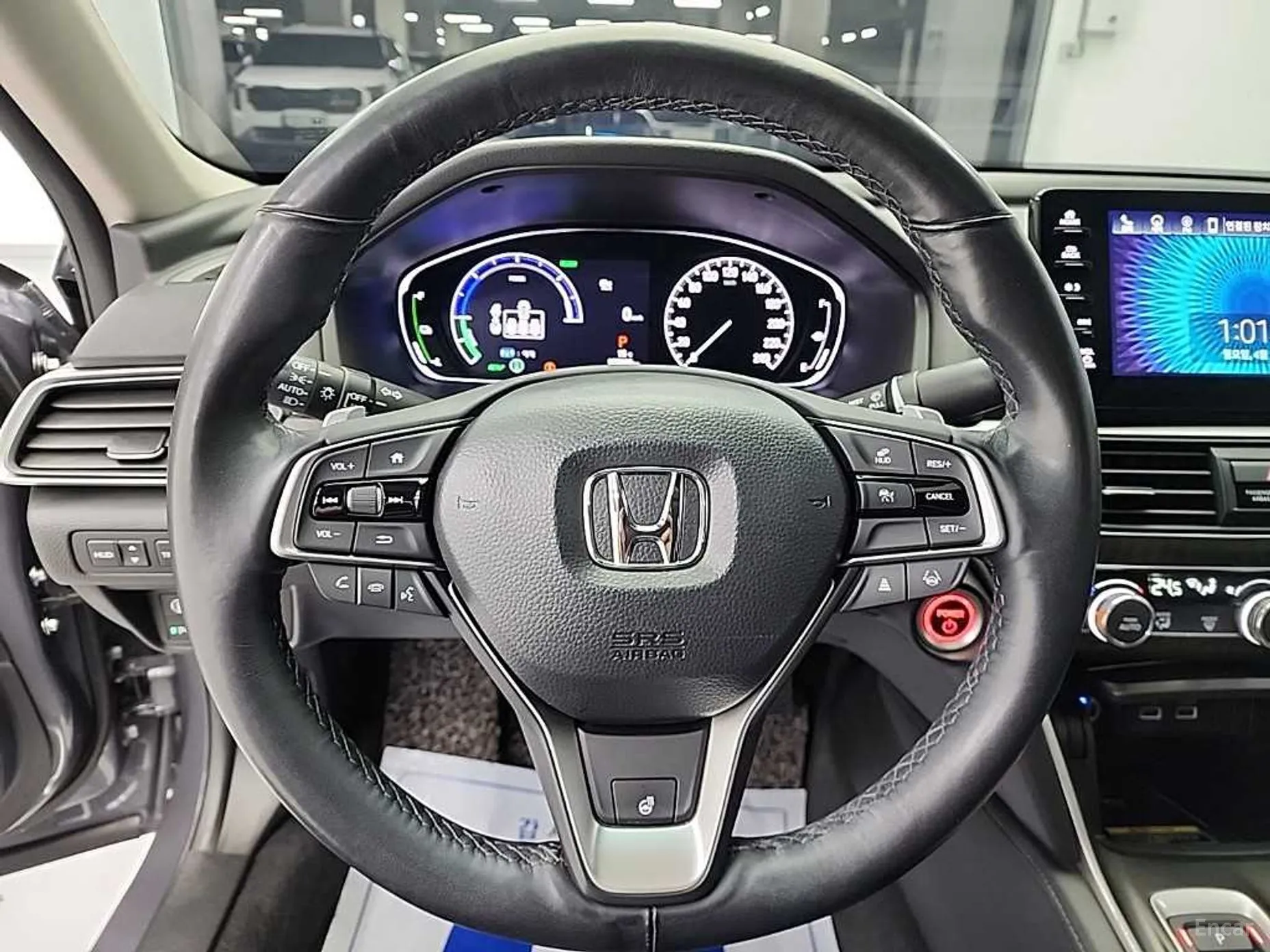 Honda Accord 10th Generation превью 9