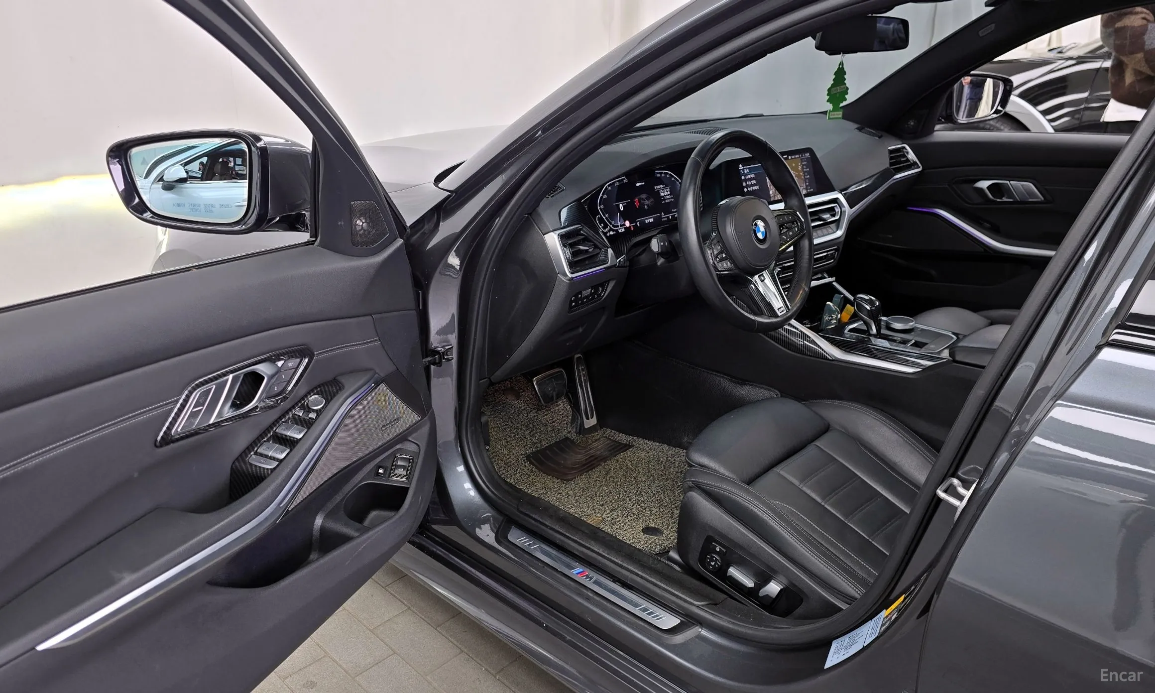 BMW 3 Series (G20) превью 10