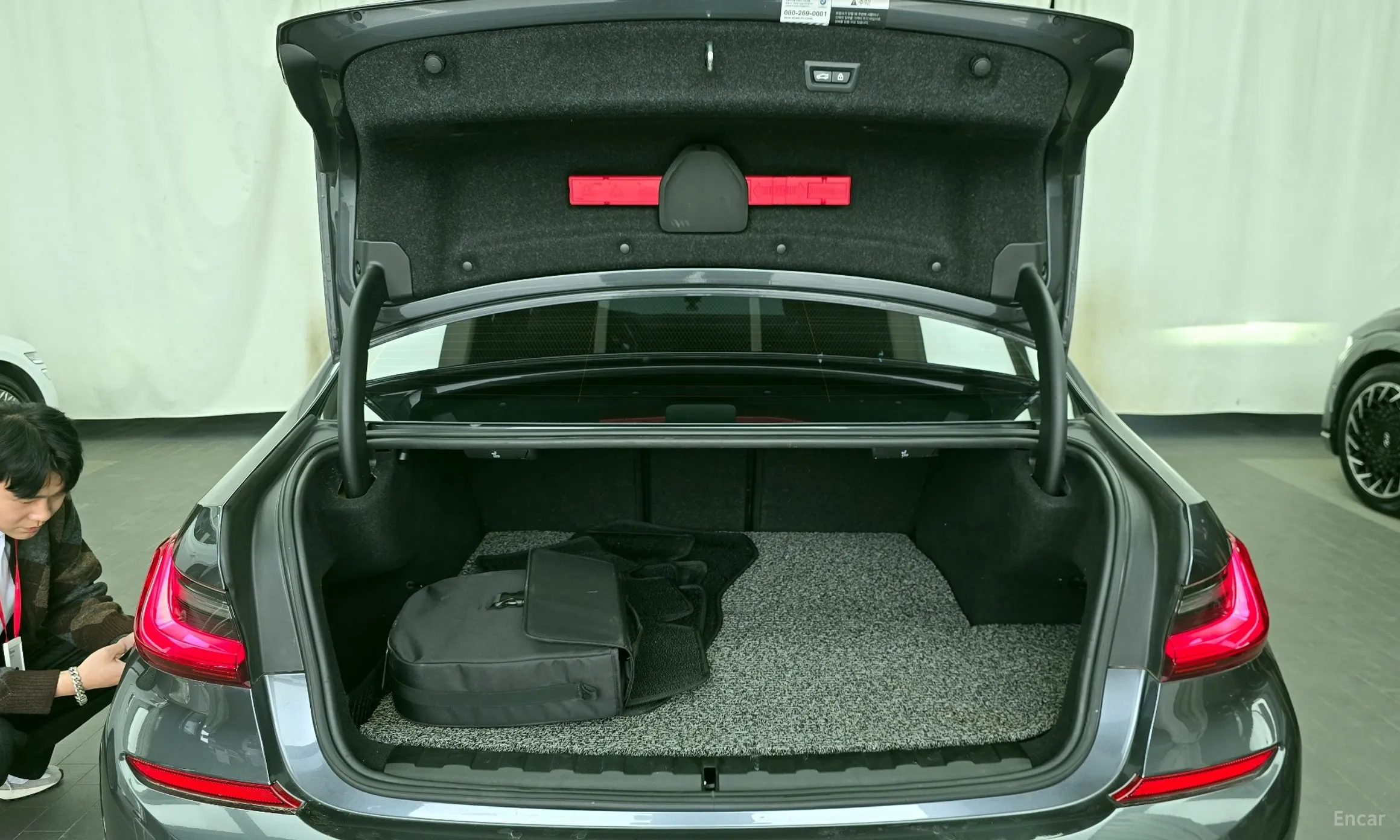 BMW 3 Series (G20) превью 20