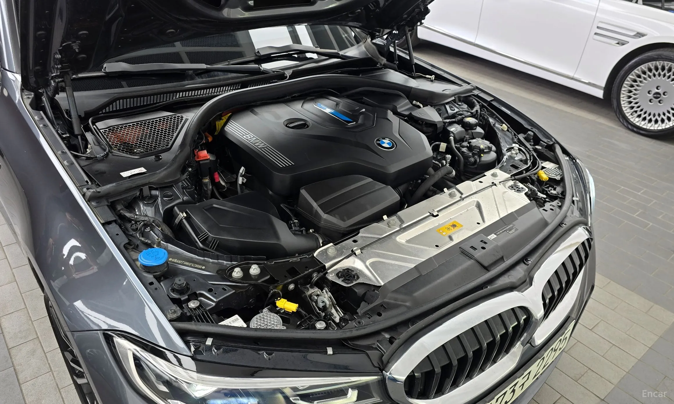 BMW 3 Series (G20) превью 6